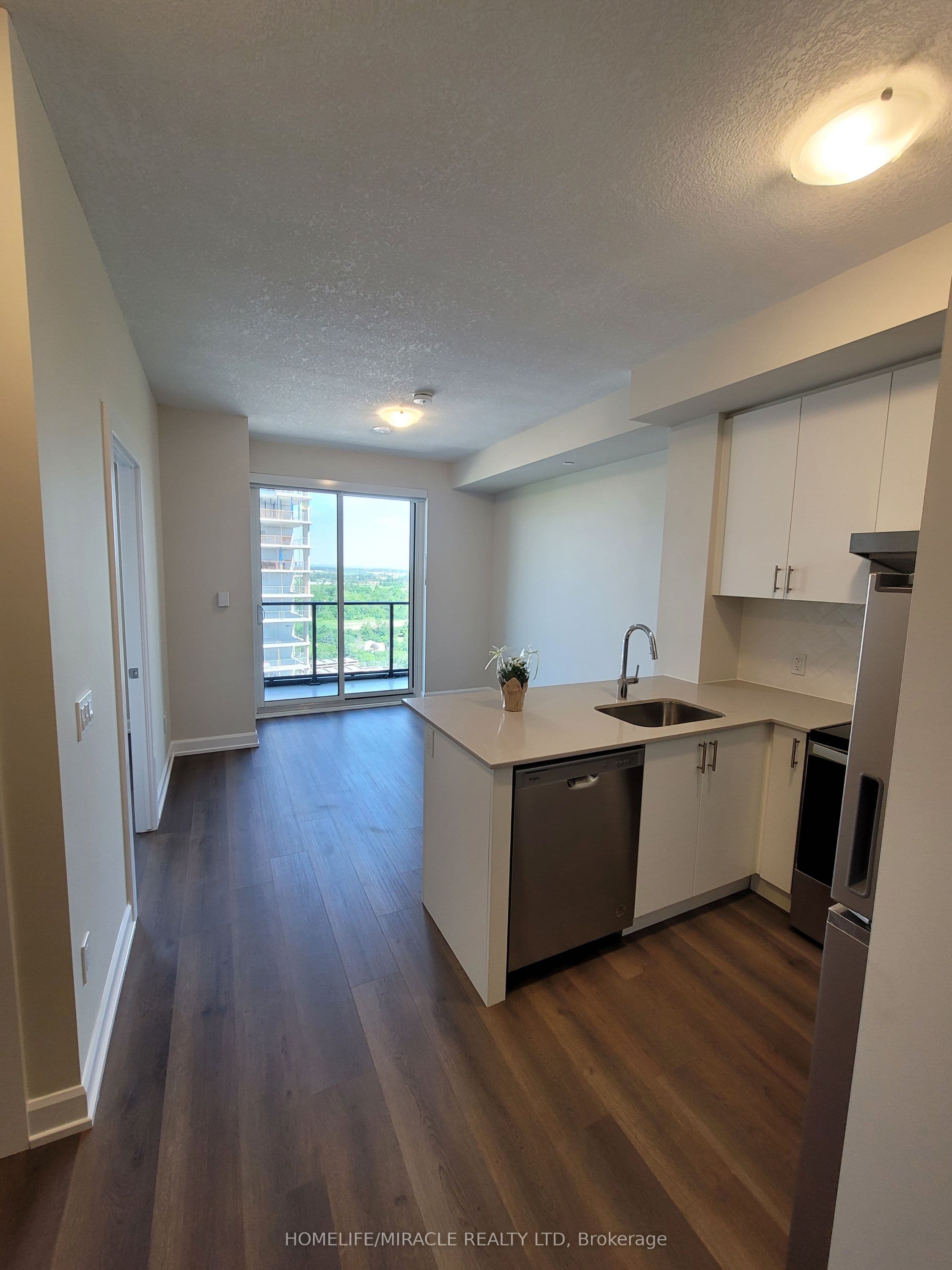 3220 William Coltson Avenue #1507 — photograph 4
