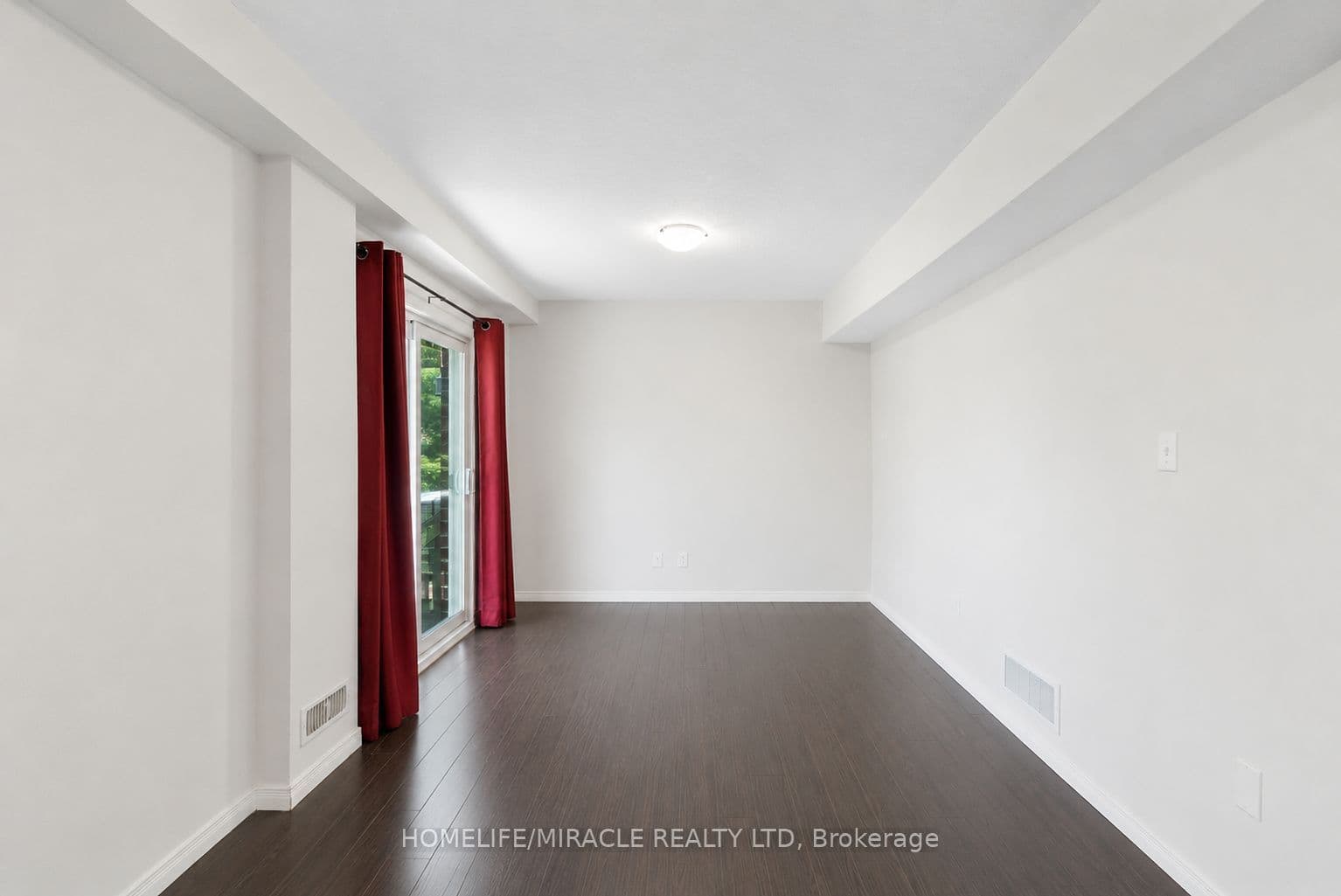 750 Lawrence Street #93 — photograph 4
