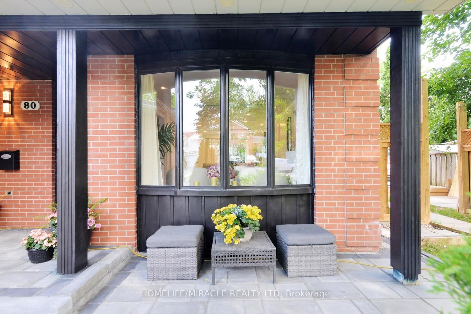 80 Jill Crescent — photograph 3