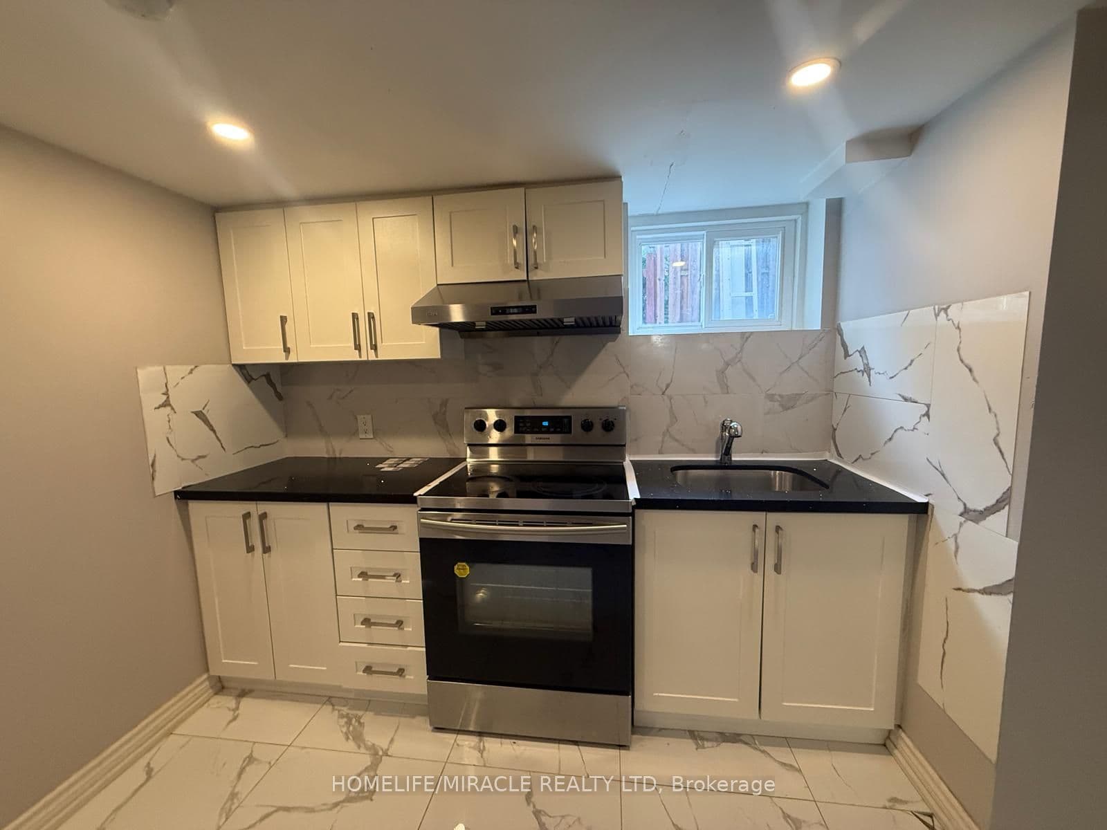97 Pandora Circle #Bsmt — photograph 2