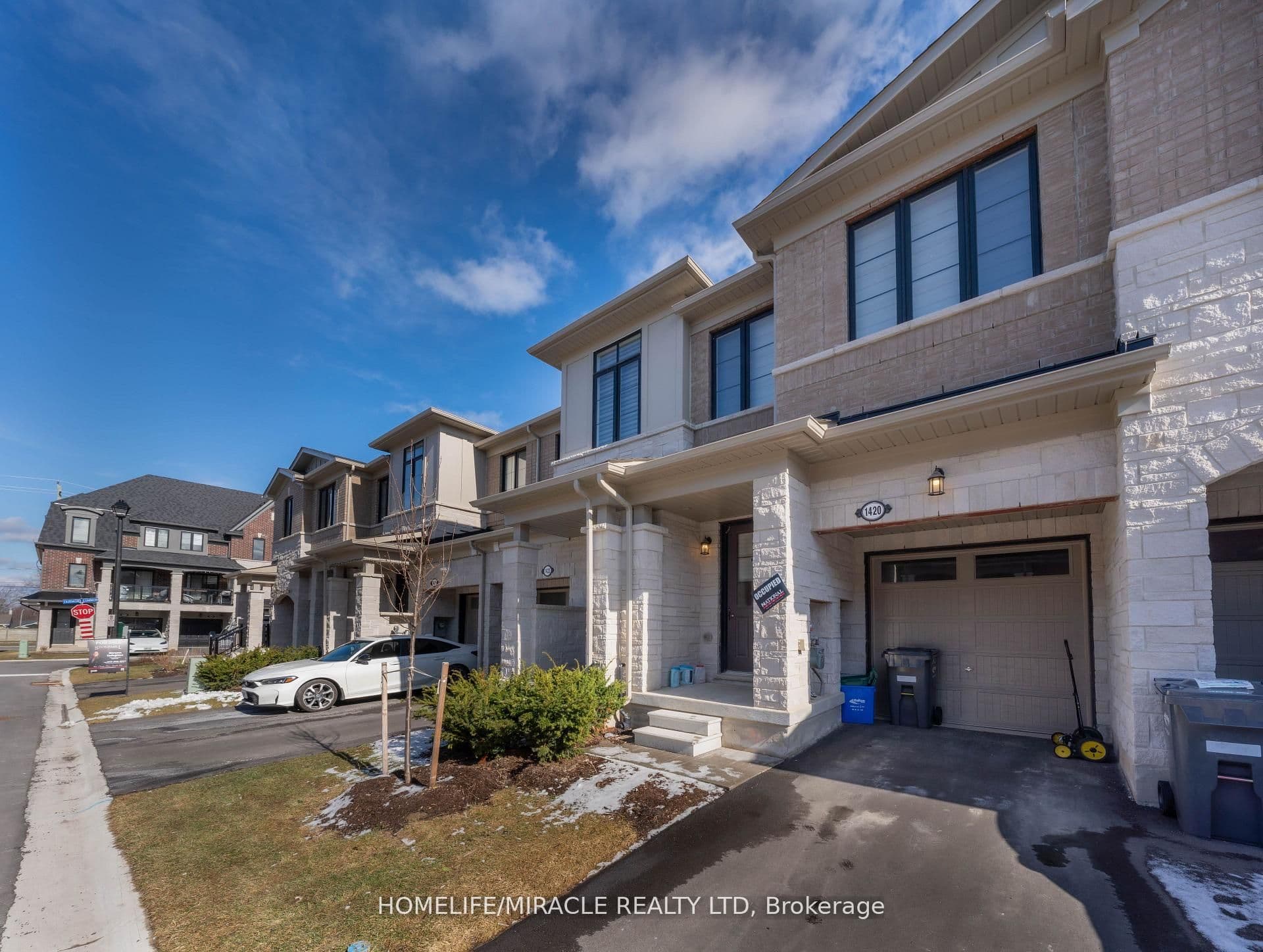 1420 Oakmont Common — photograph 2