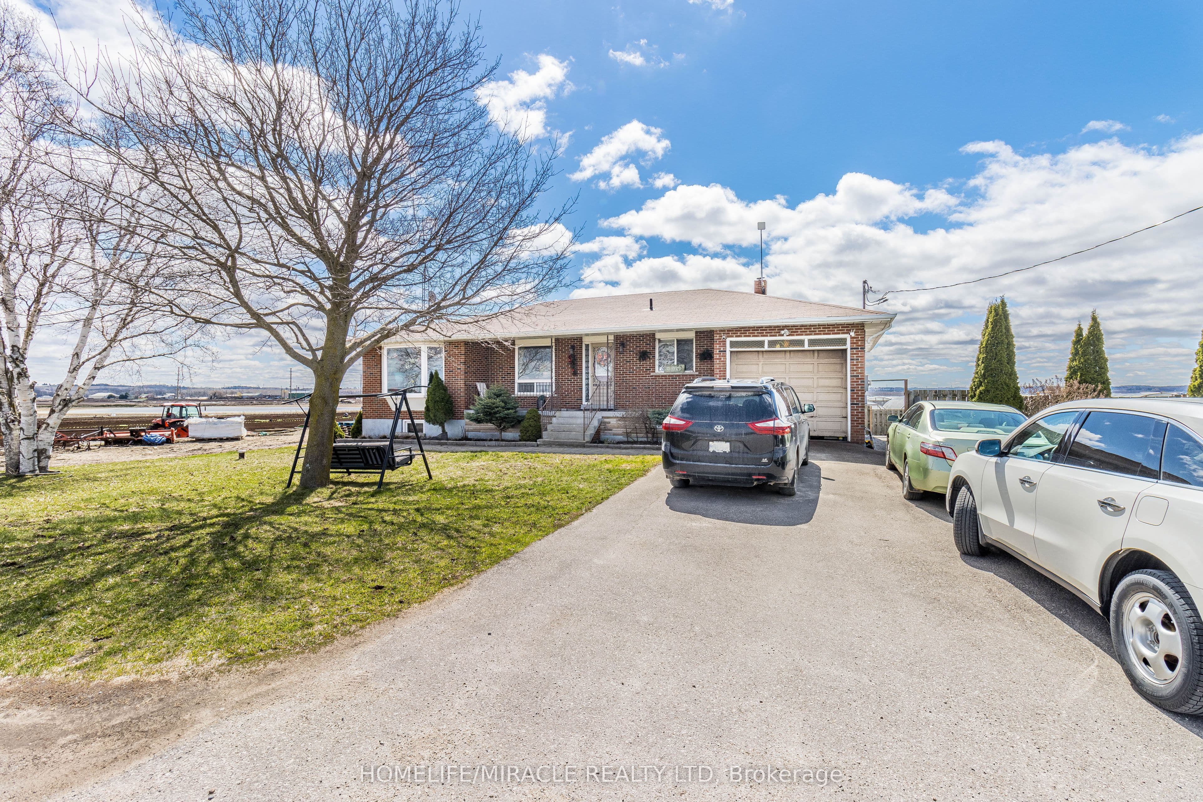 331 Tornado Drive — photograph 2