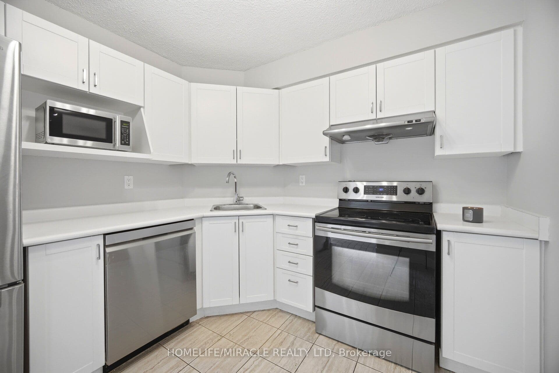 41 Markbrook Lane #707 — photograph 3