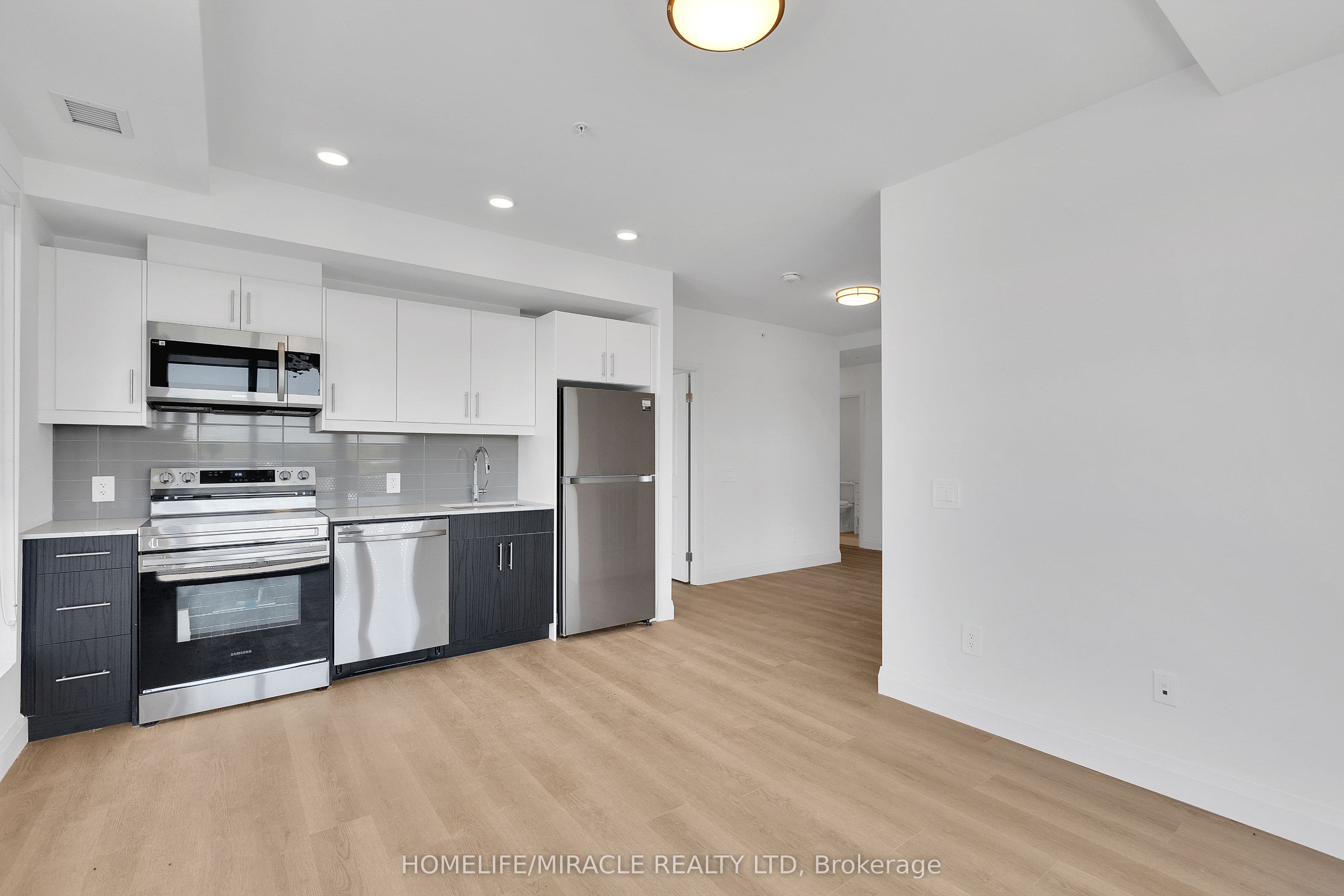 1333 Weber Street #313 — featured photograph