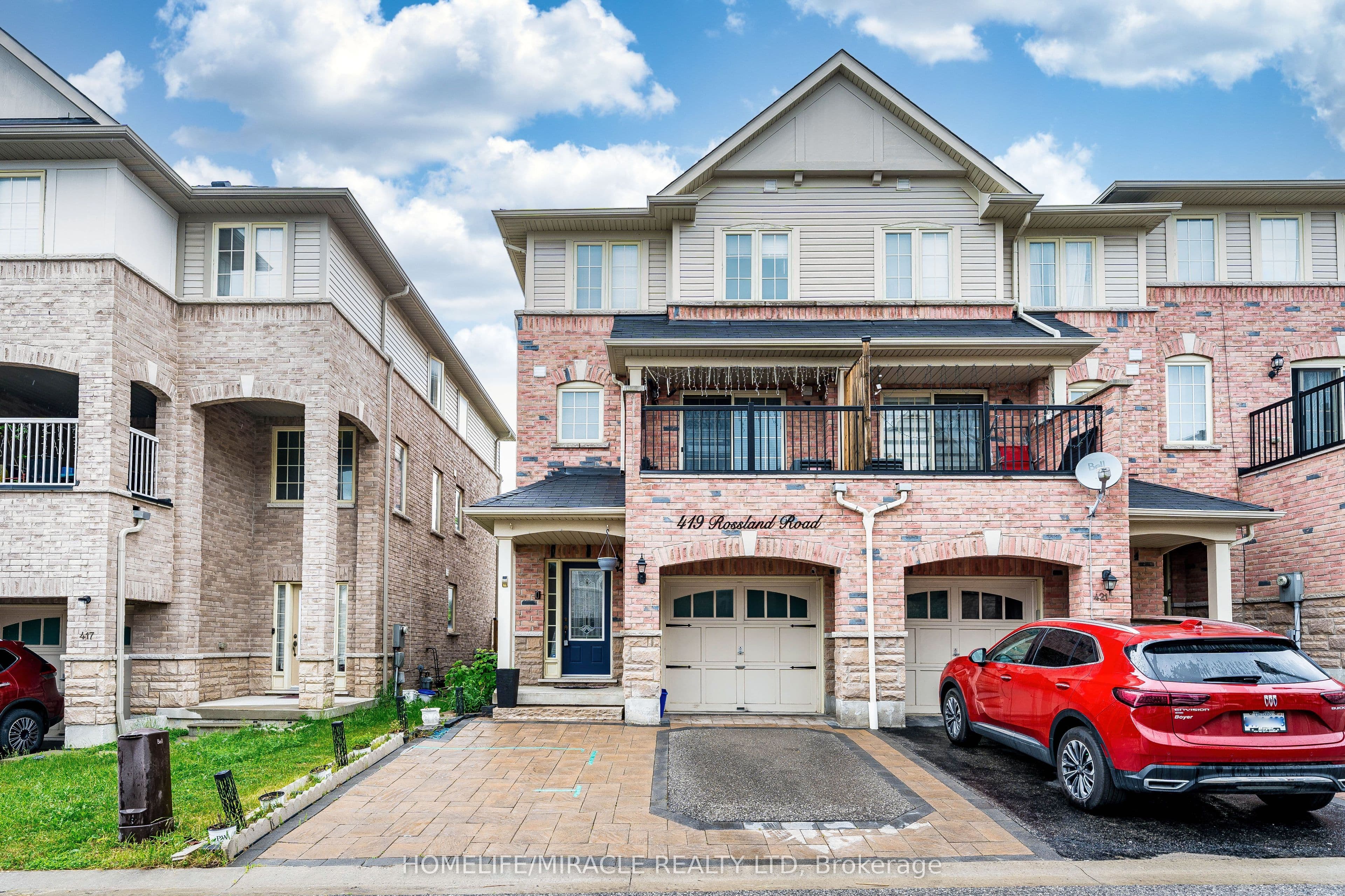 419 Rossland Road — featured photograph