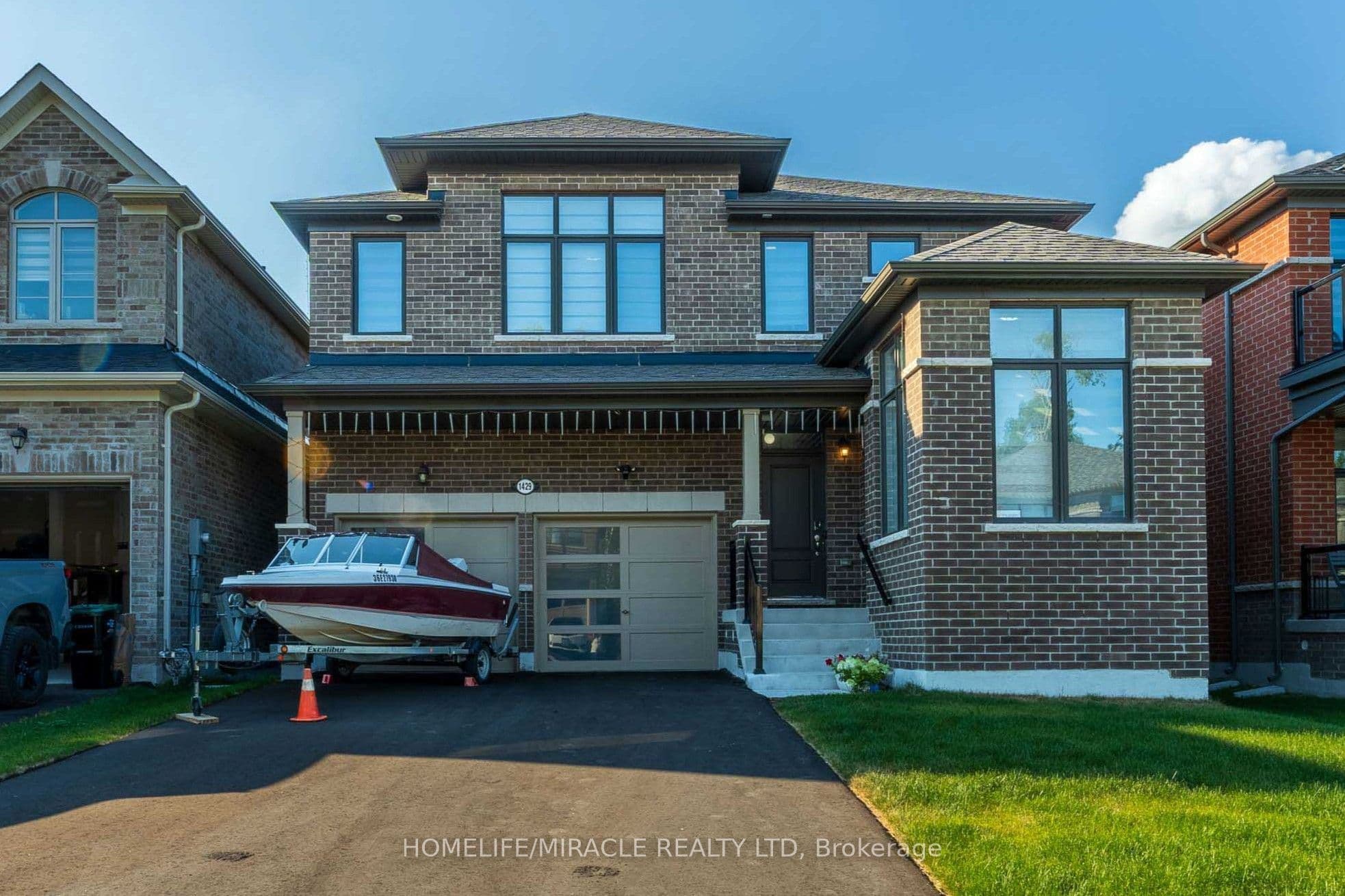 1429 Davis Loop, Innisfil