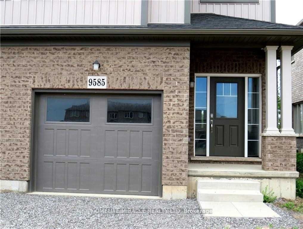 9585 Tallgrass Avenue — photograph 2