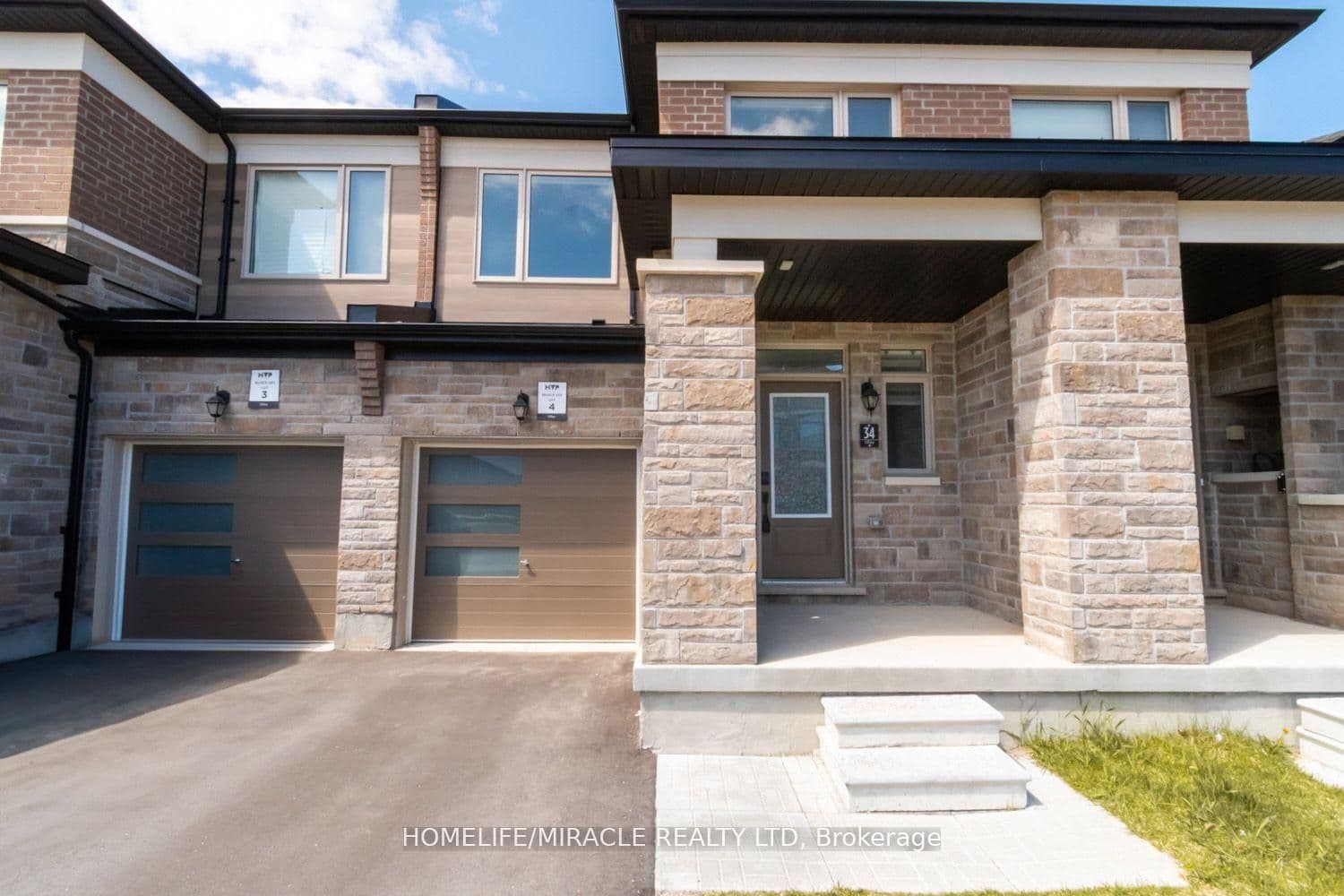 34 Valleybrook Road — featured photograph