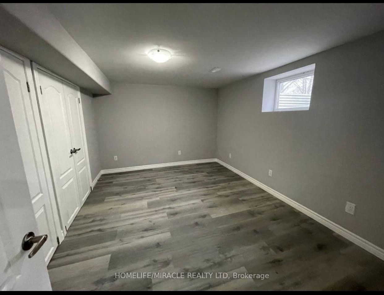 23 Jay Court #Lower — photograph 3