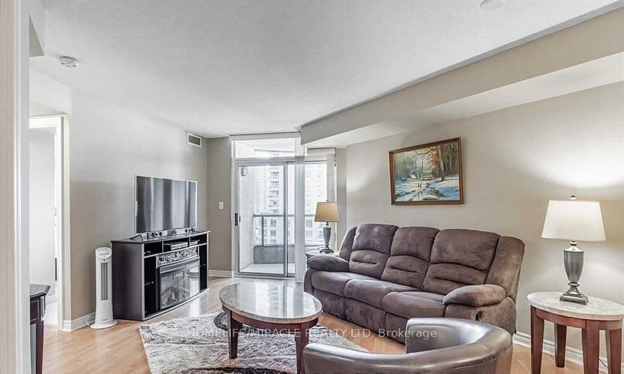 3880 Duke Of York Boulevard #1401 — photograph 5