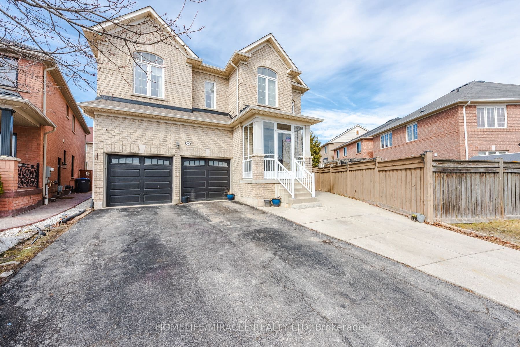 28 Iverson Drive — photograph 2