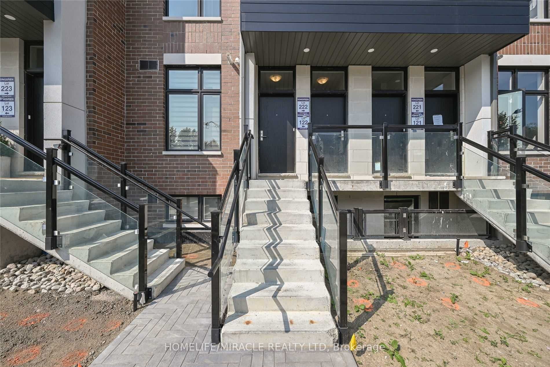 9570 Islington Avenue #L122 — photograph 3