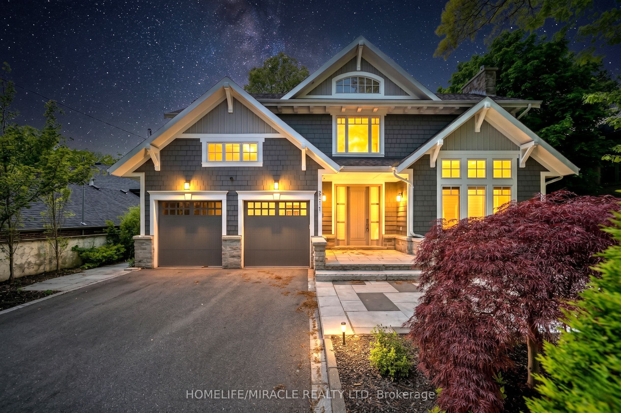 271 Oakhill Road — photograph 2