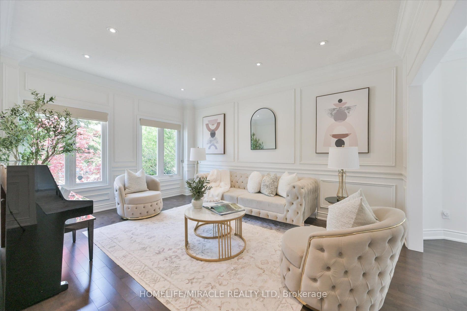 2479 Rathlin Court — photograph 4