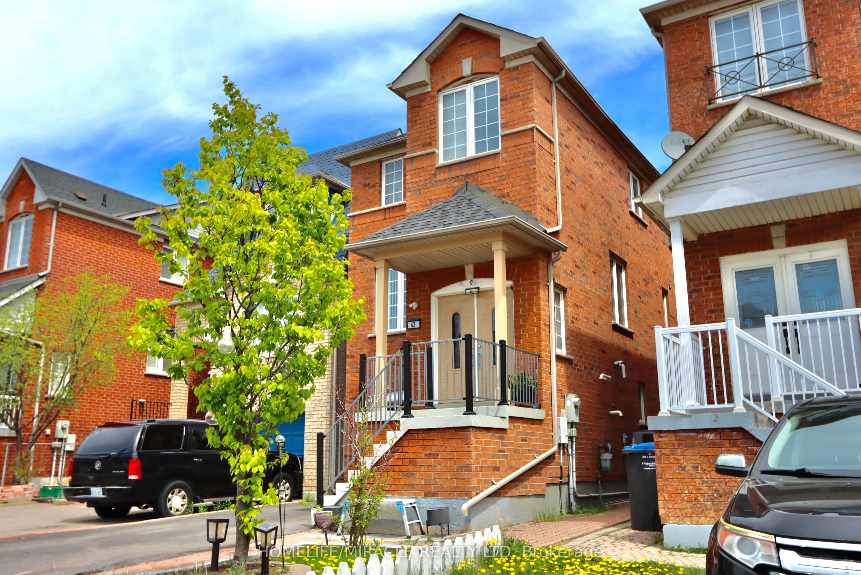 43 Caranci Crescent — photograph 3