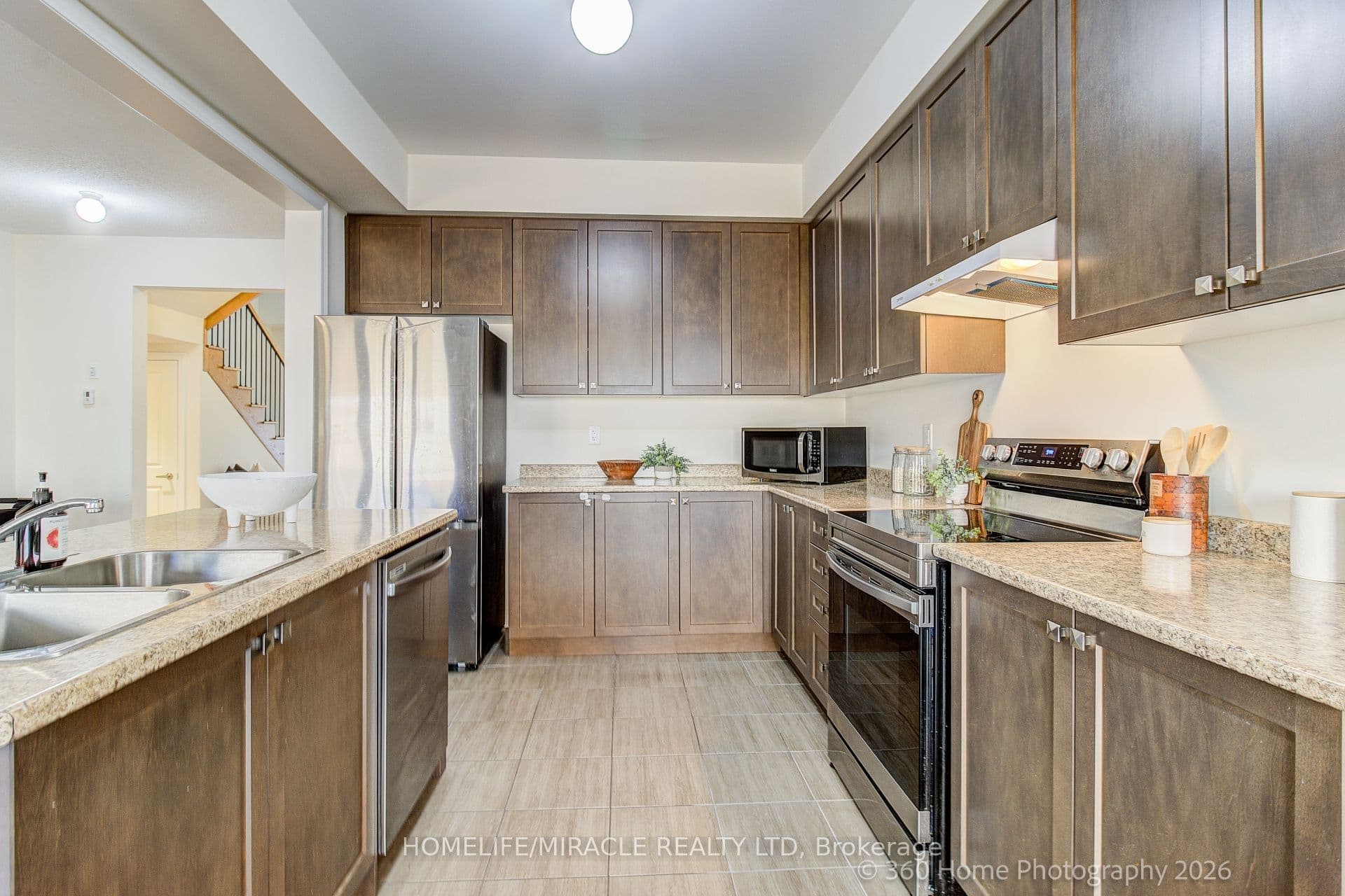 2528 Athena Path — photograph 5