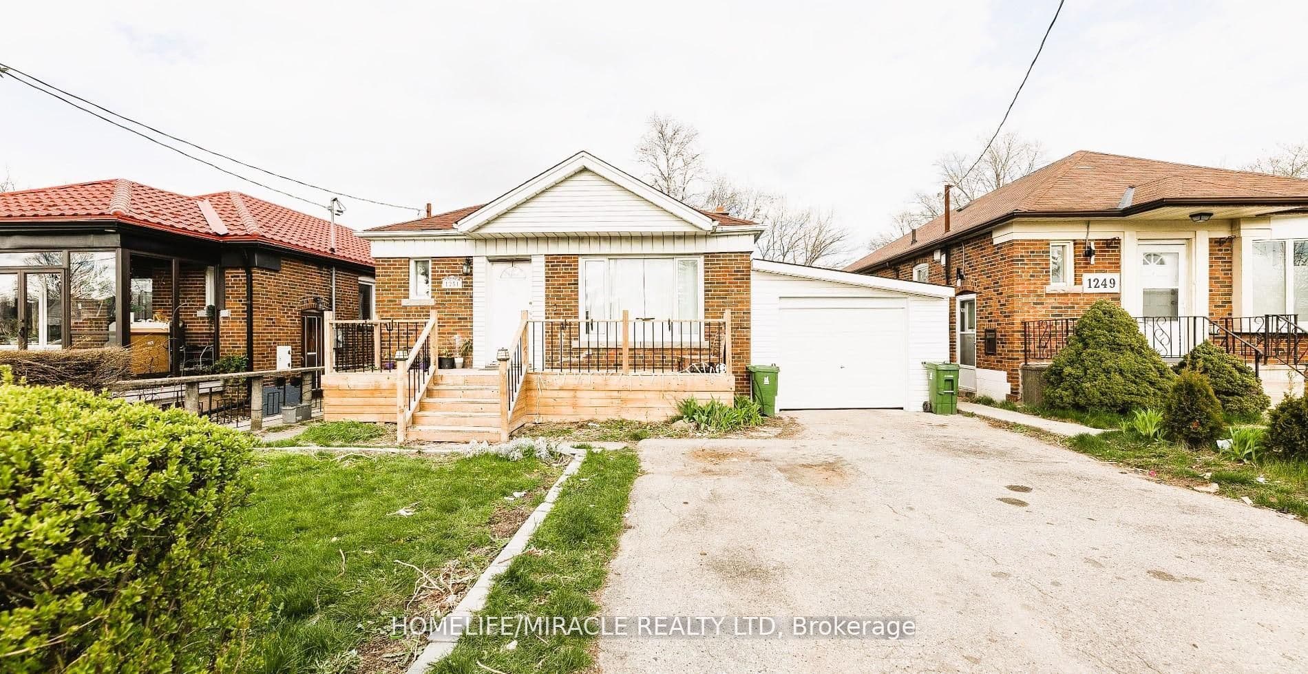 1251 Warden Avenue #BSMT — featured photograph
