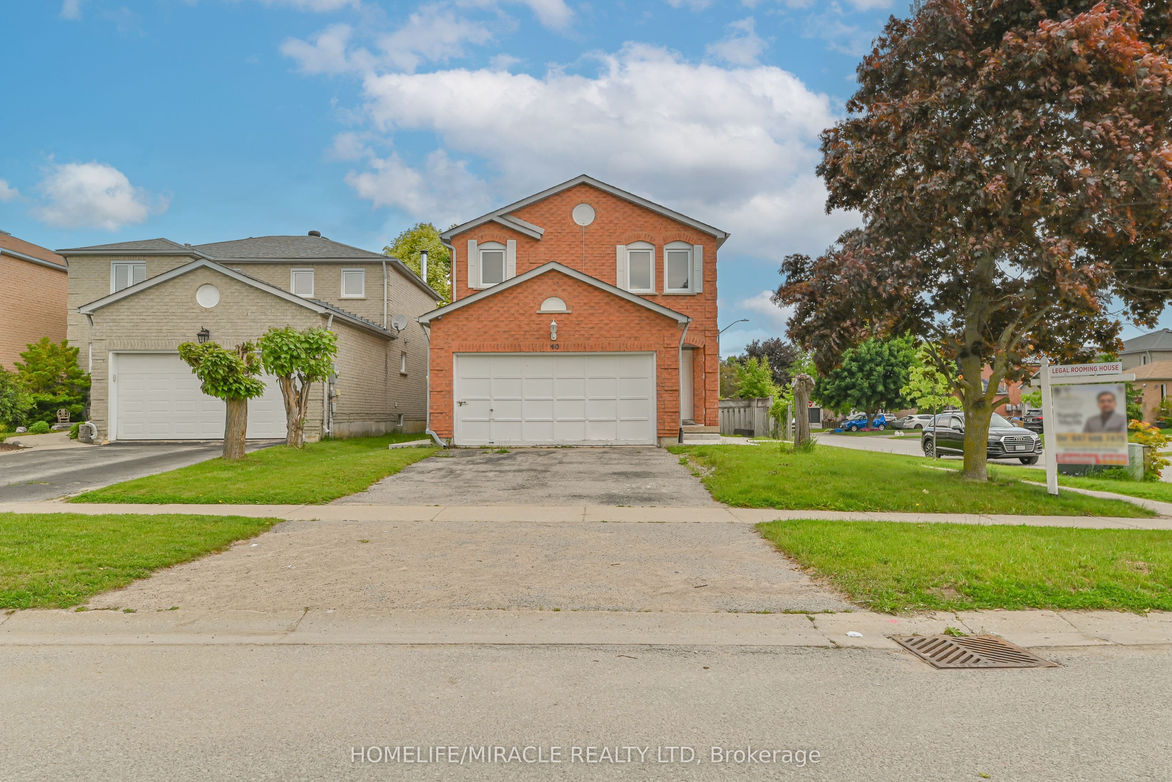 40 Blair Crescent — featured photograph