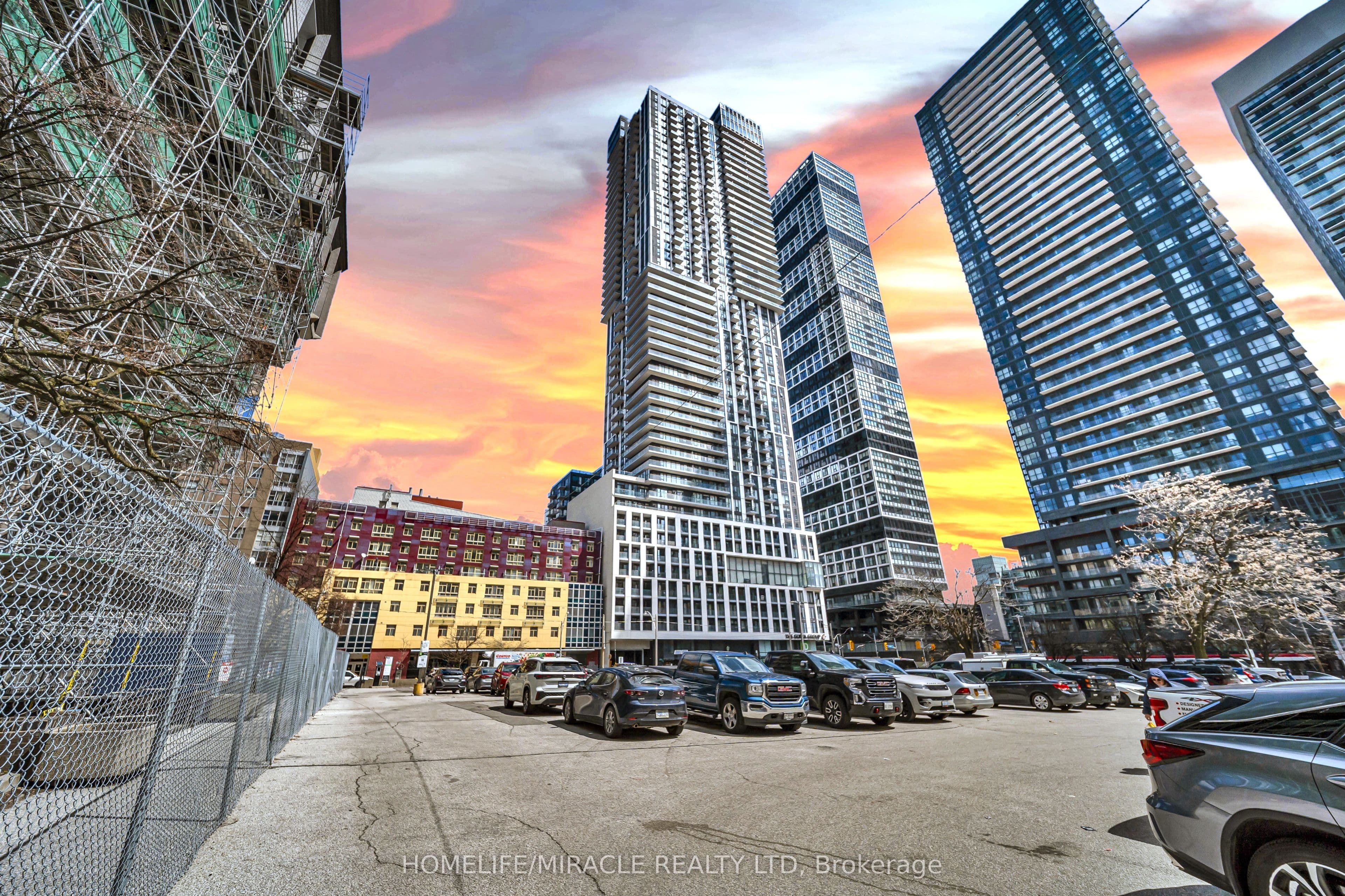 251 Jarvis Street #3512 — photograph 3