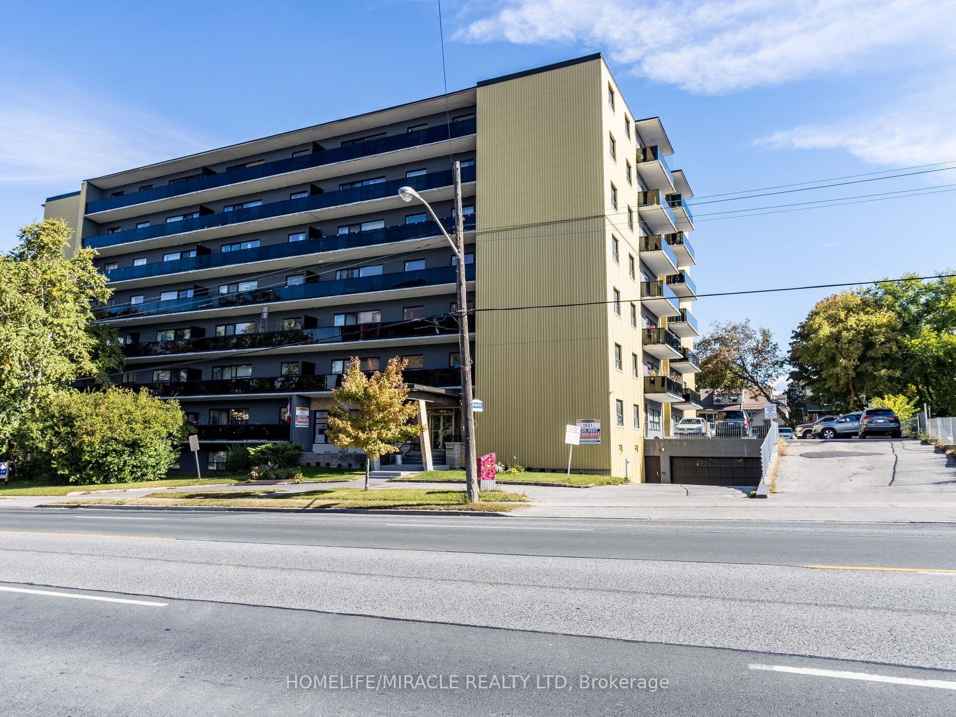1651 Victoria Pk Avenue #705 — photograph 2