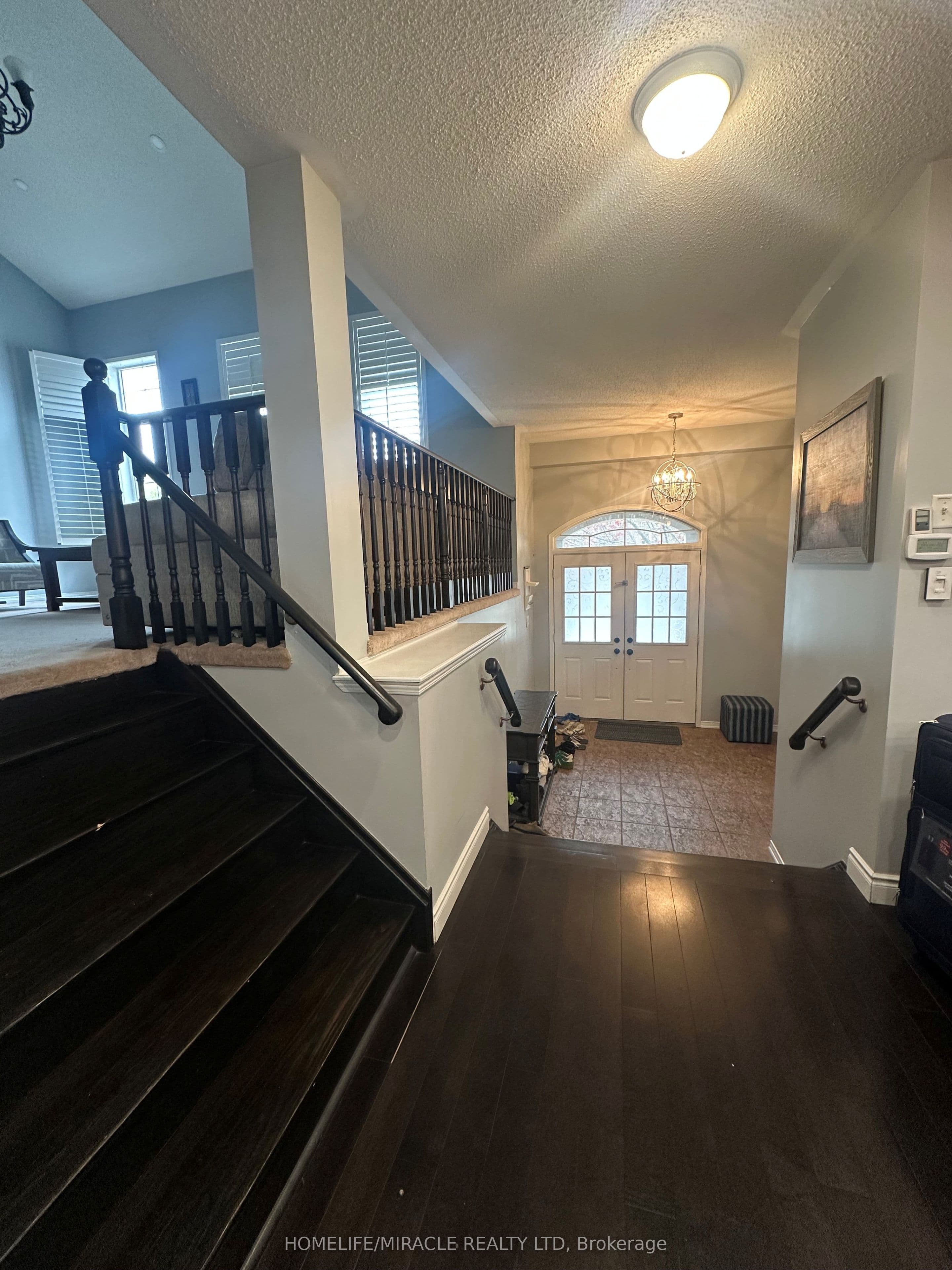 13 Muscat Crescent — photograph 4