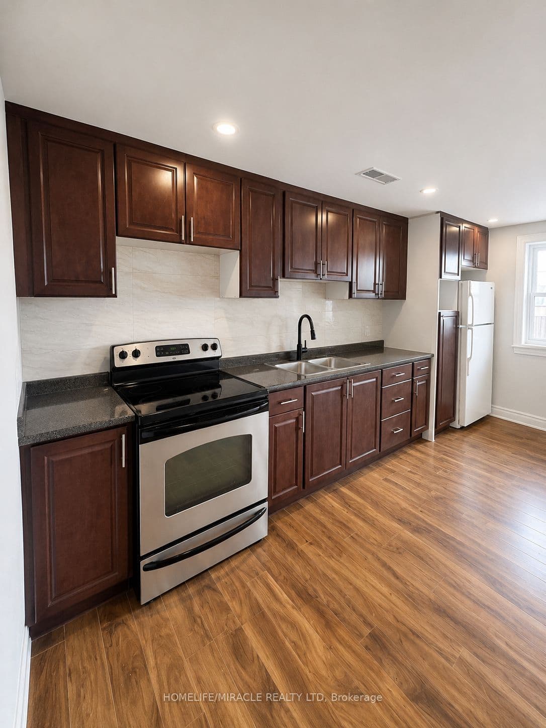 2279 Chapman Court #Bsmt — photograph 3