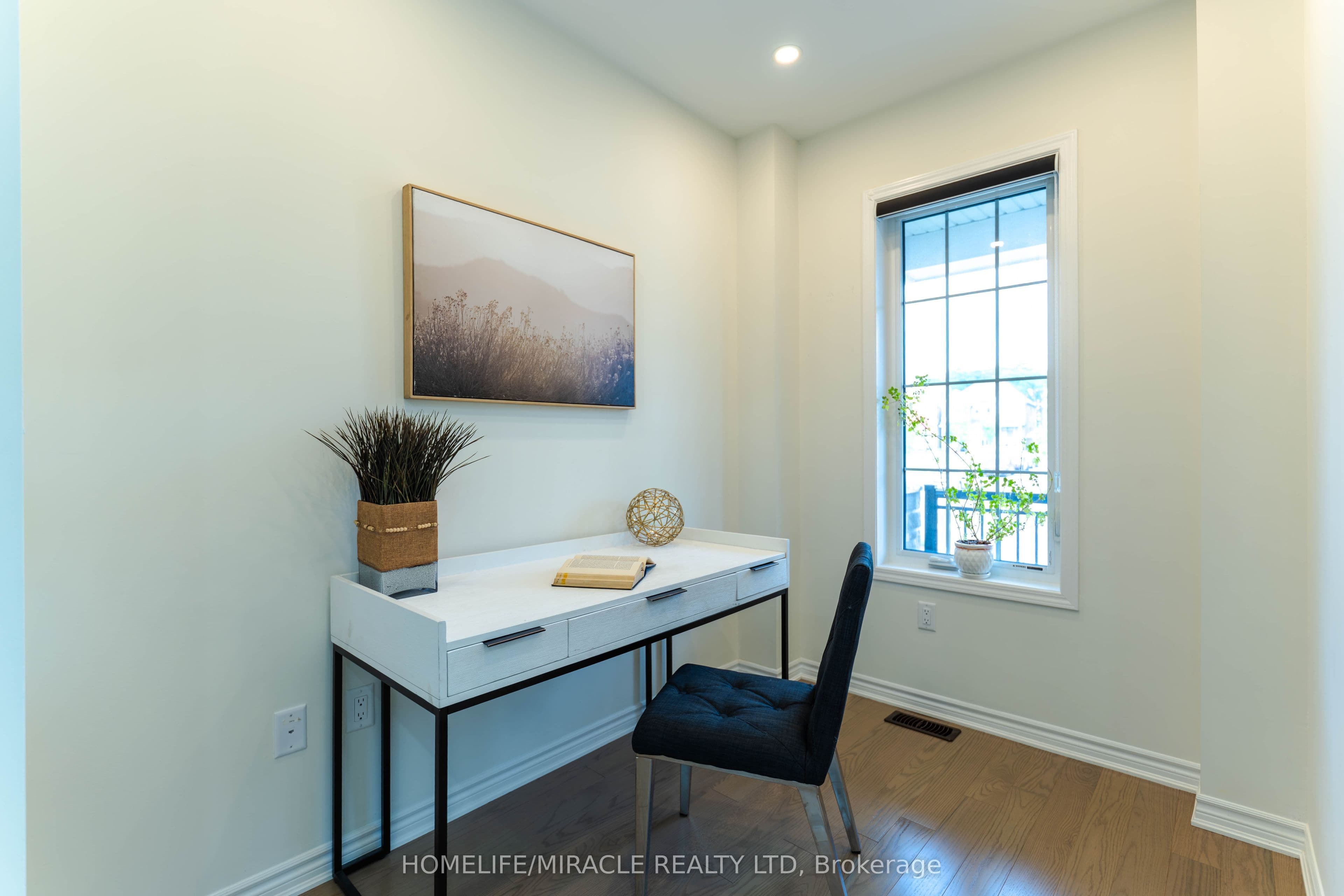 3059 Hollyberry Trail — photograph 5