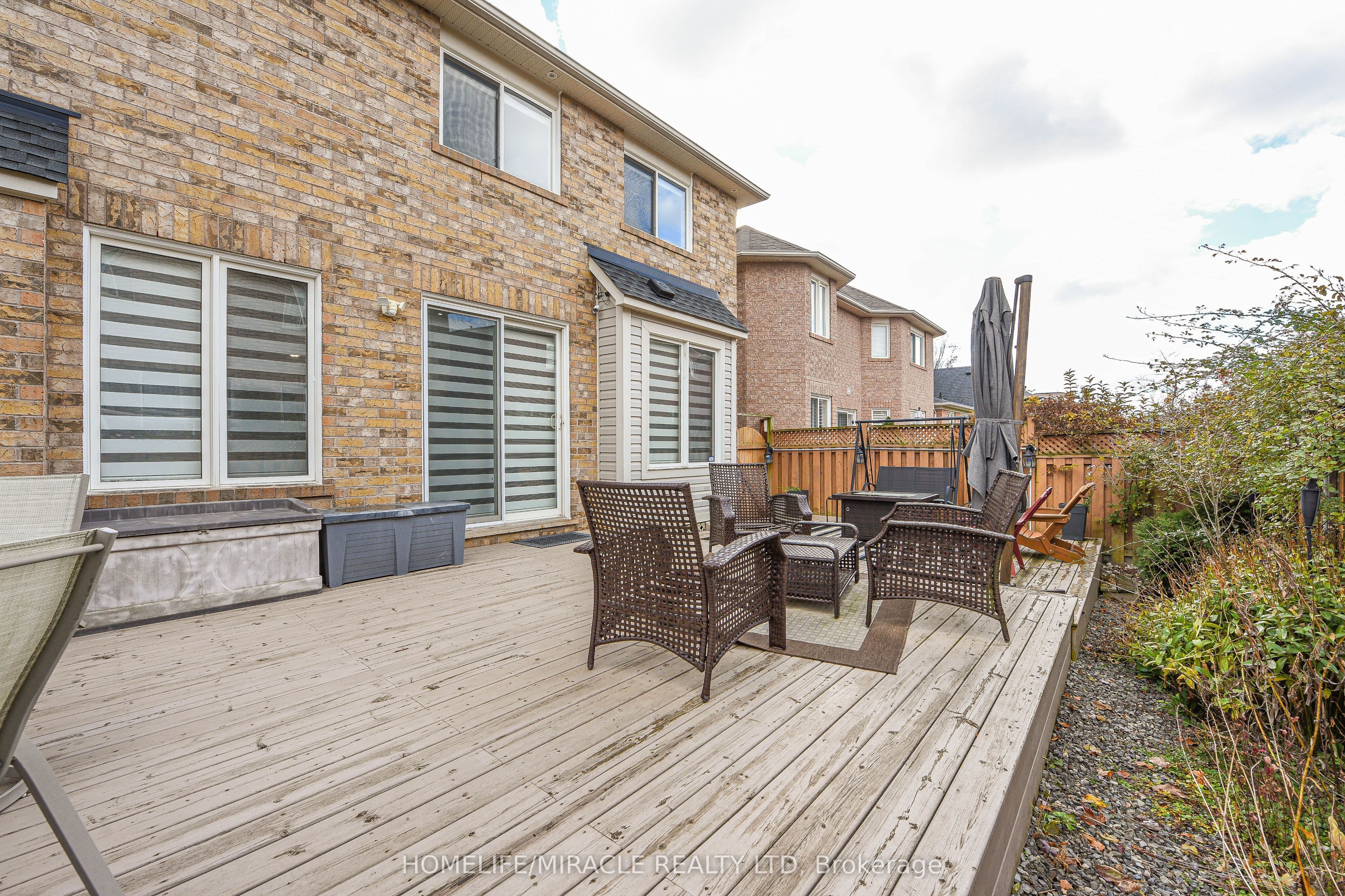 6 Mendoza Drive — photograph 5