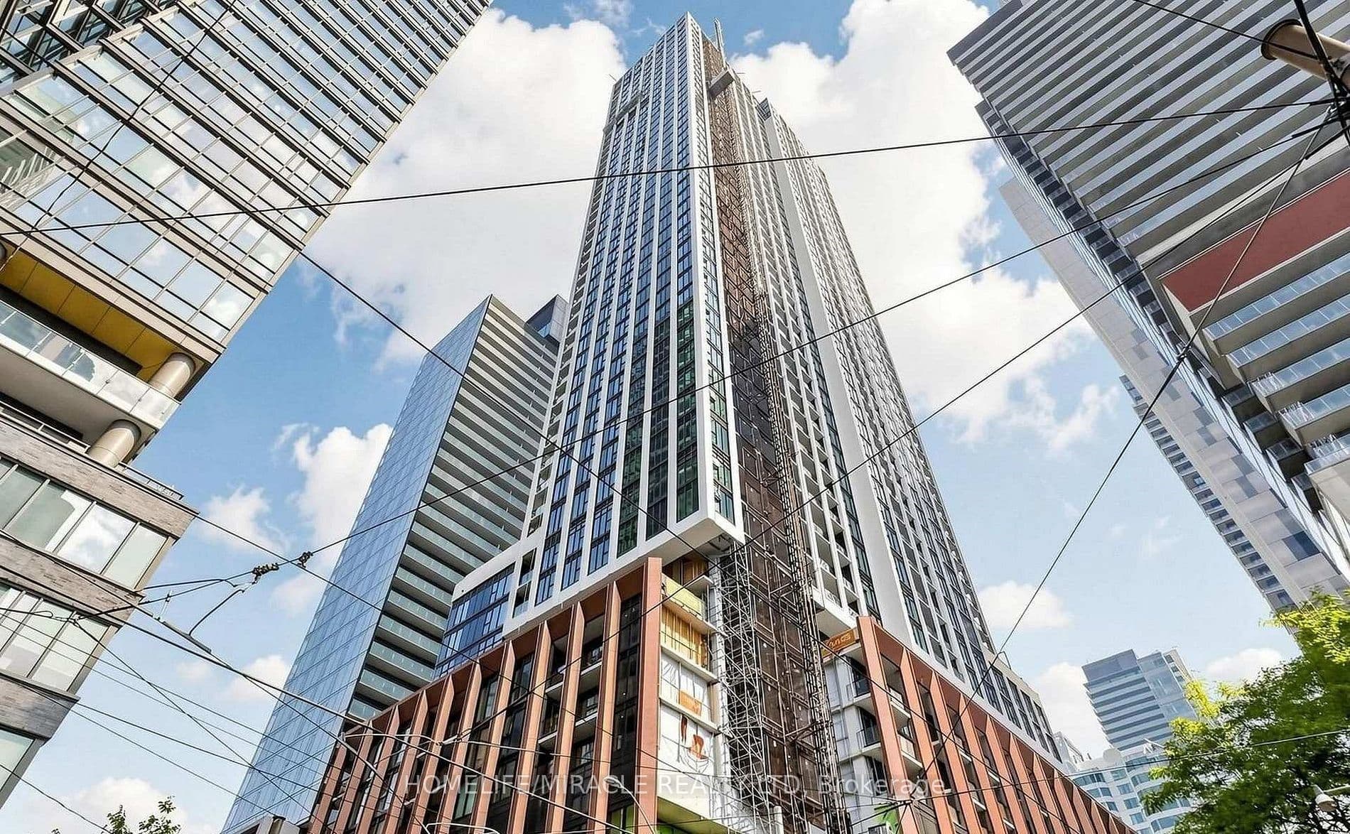 400 King Street #1622, Toronto