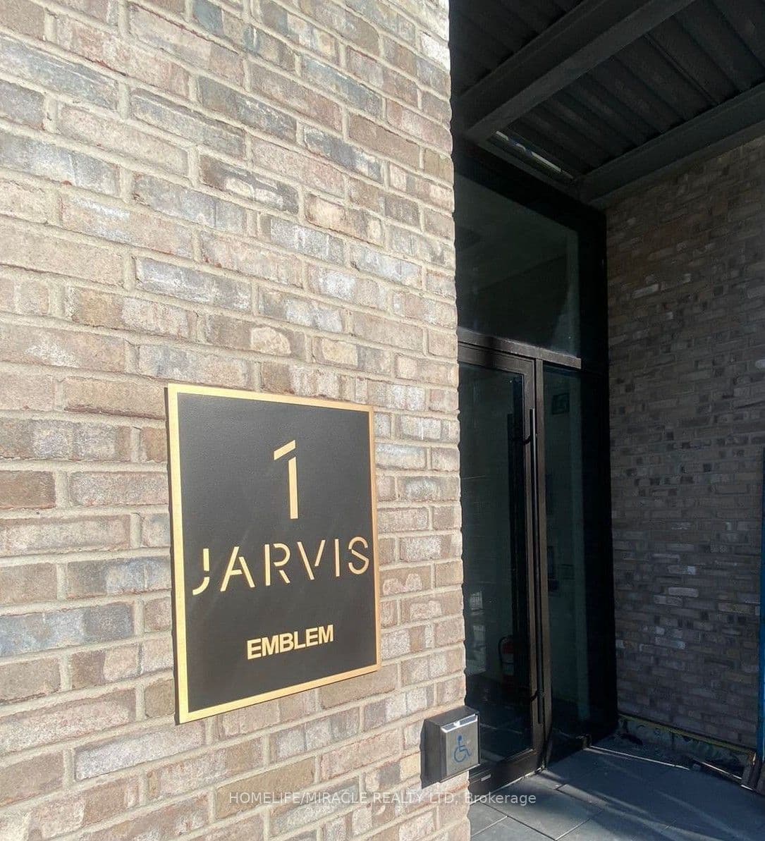 1 Jarvis Street #521 — photograph 4