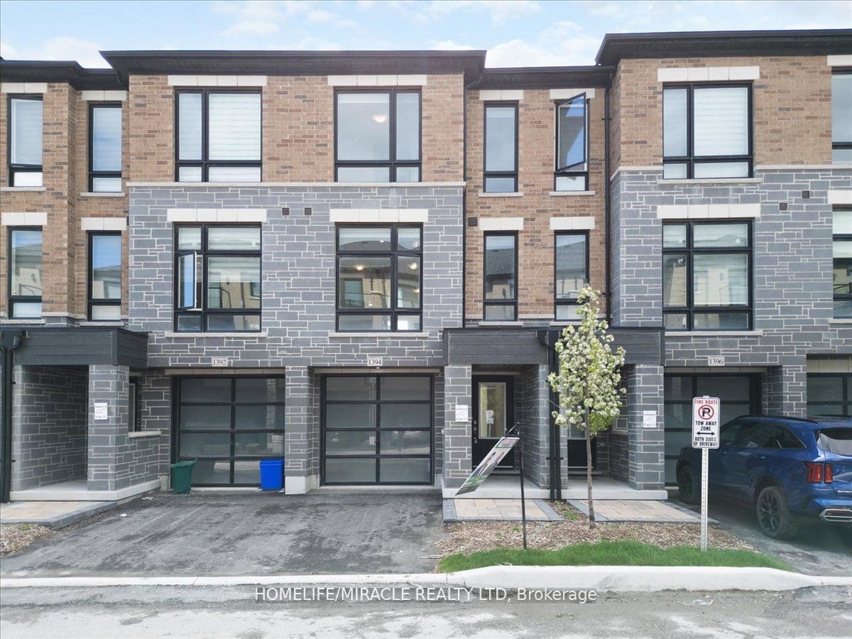 1392 Coral Springs Path, Oshawa