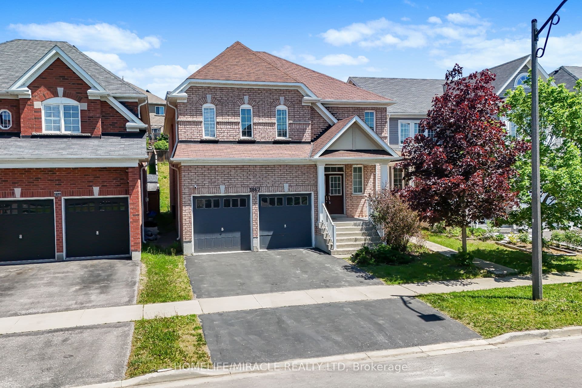 1867 Arborwood Drive — photograph 2
