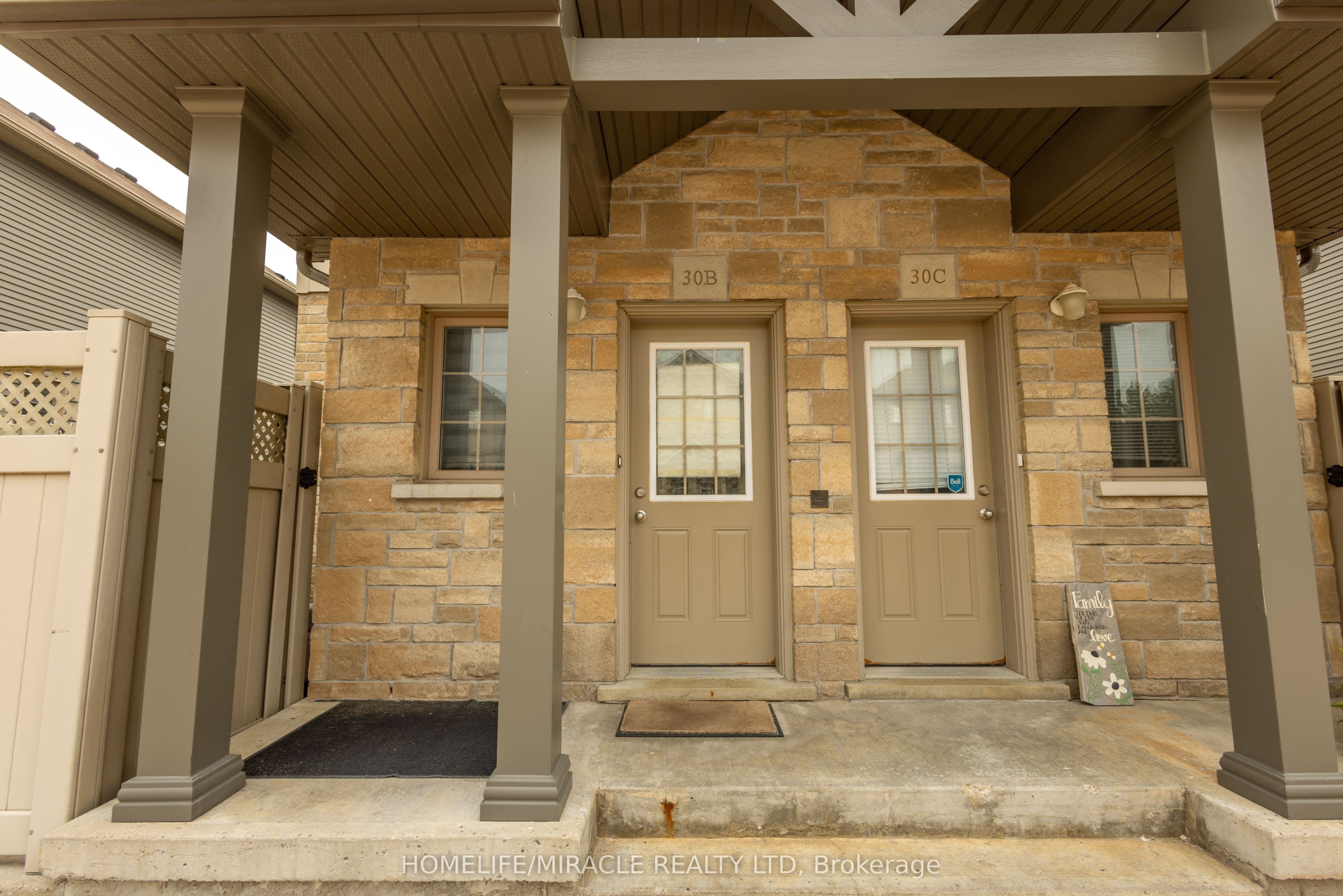 931 Glasgow Street #30B — photograph 3