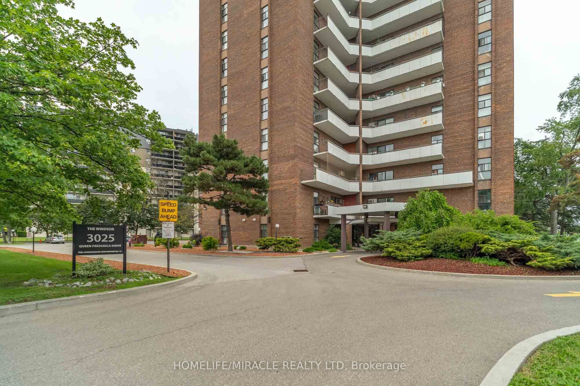 3025 Queen Frederica Drive #807 — featured photograph