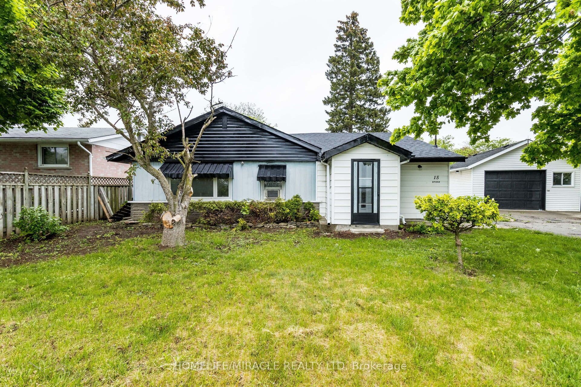 15 Spiers Crescent, Cambridge