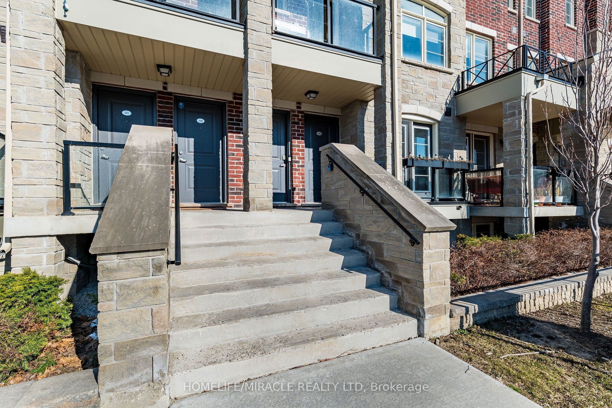 200 Veterans Drive #98 — photograph 5