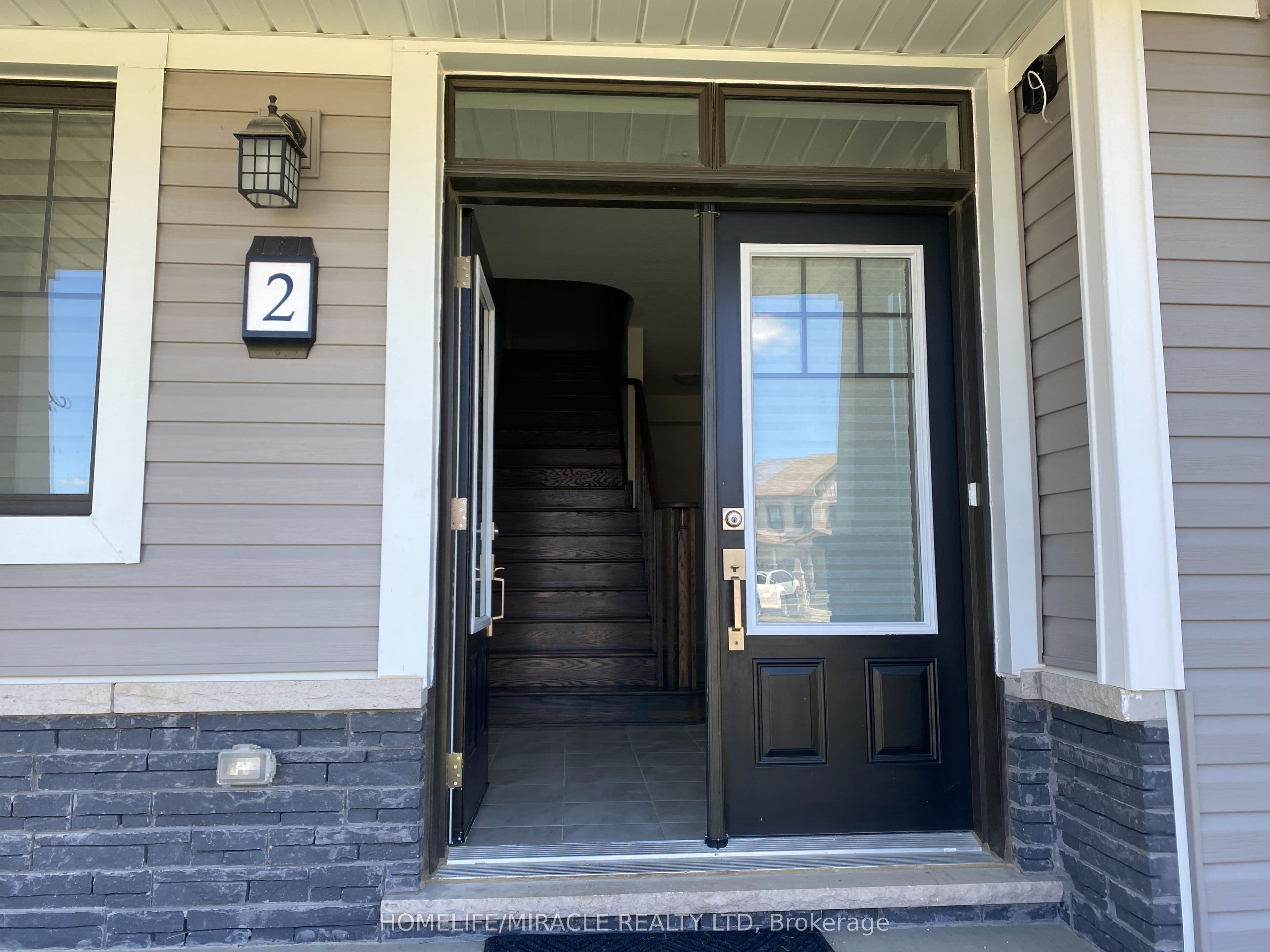 2 Cahill Drive — featured photograph