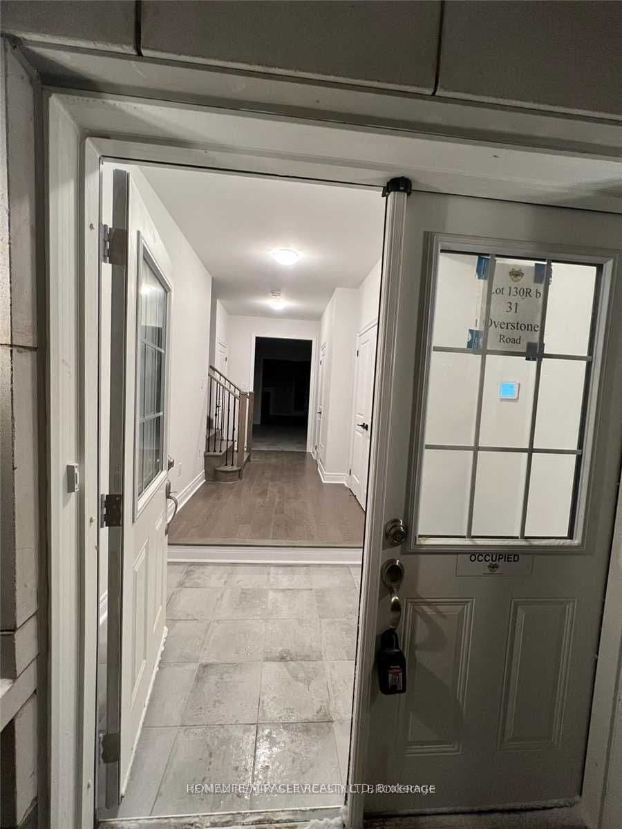 31 OVERSTONE Road — photograph 3