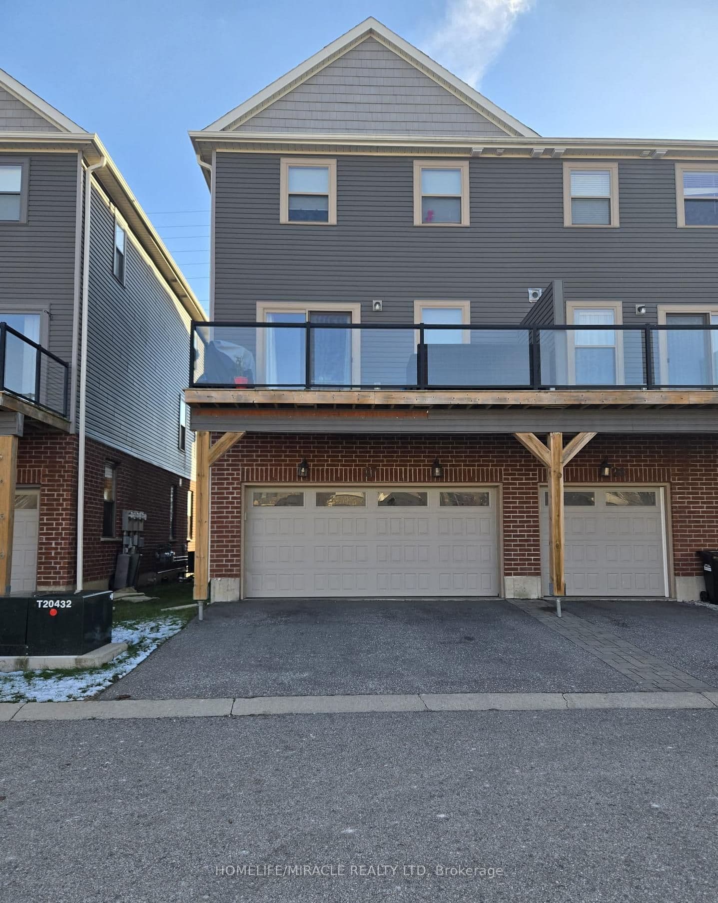 1 Leggott Avenue #27 — featured photograph