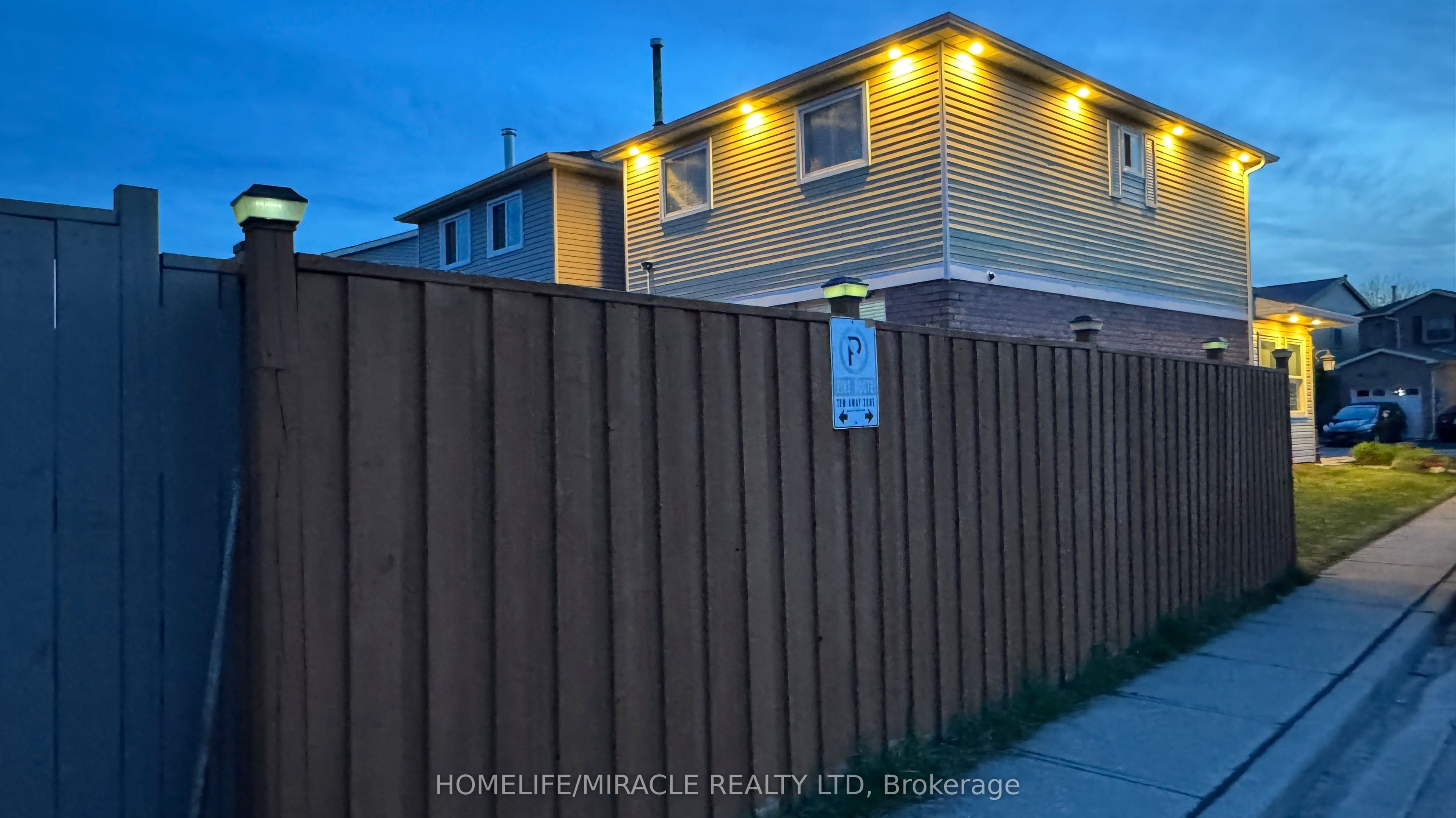 131 Plumrose Pathway — photograph 4