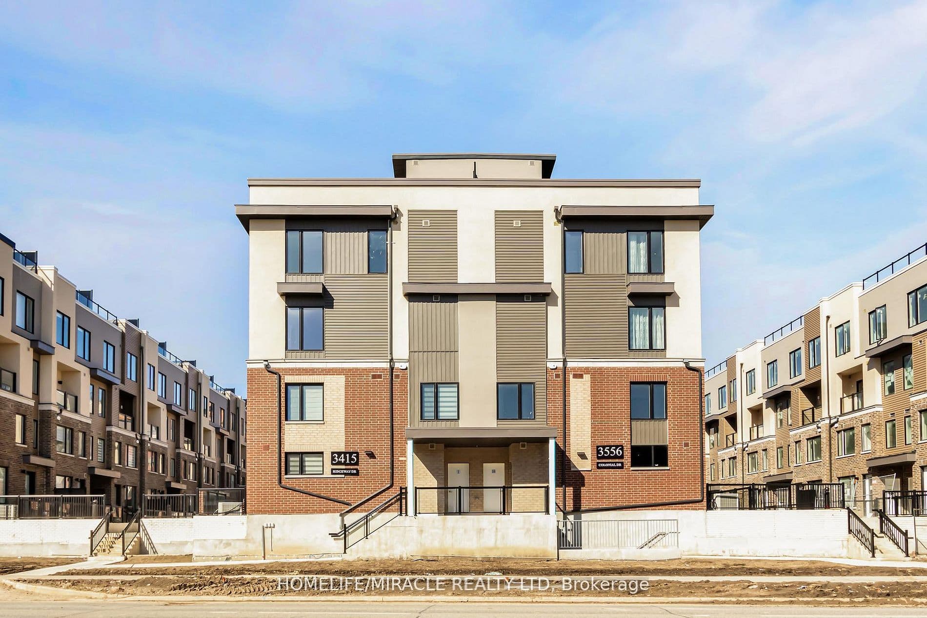 3415 Ridgeway Drive #16 — featured photograph