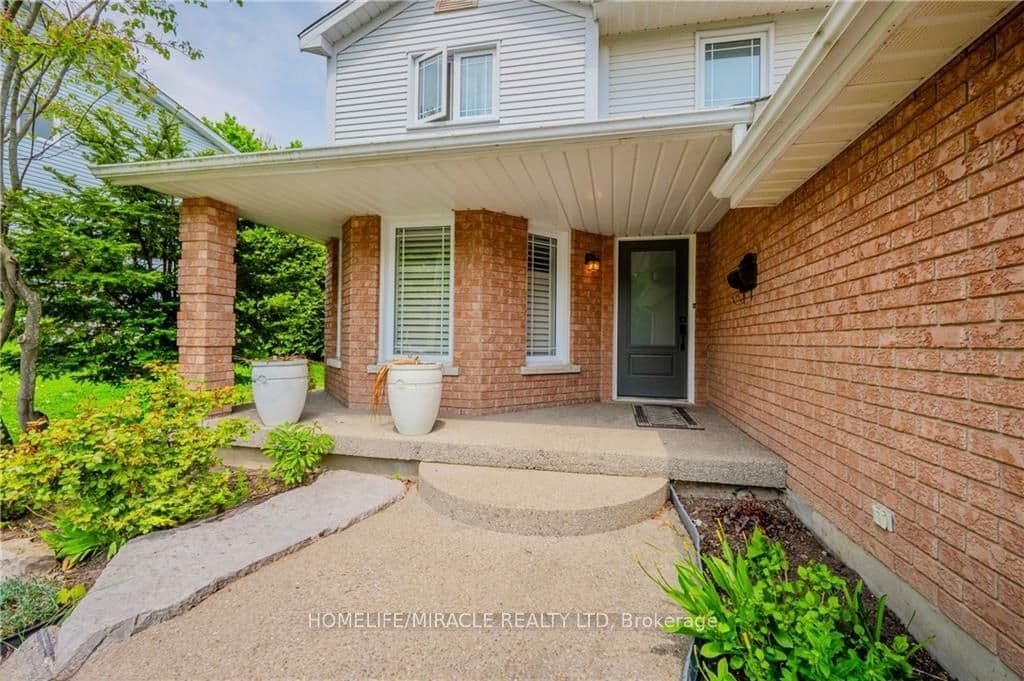 132 Trussler Road — photograph 4