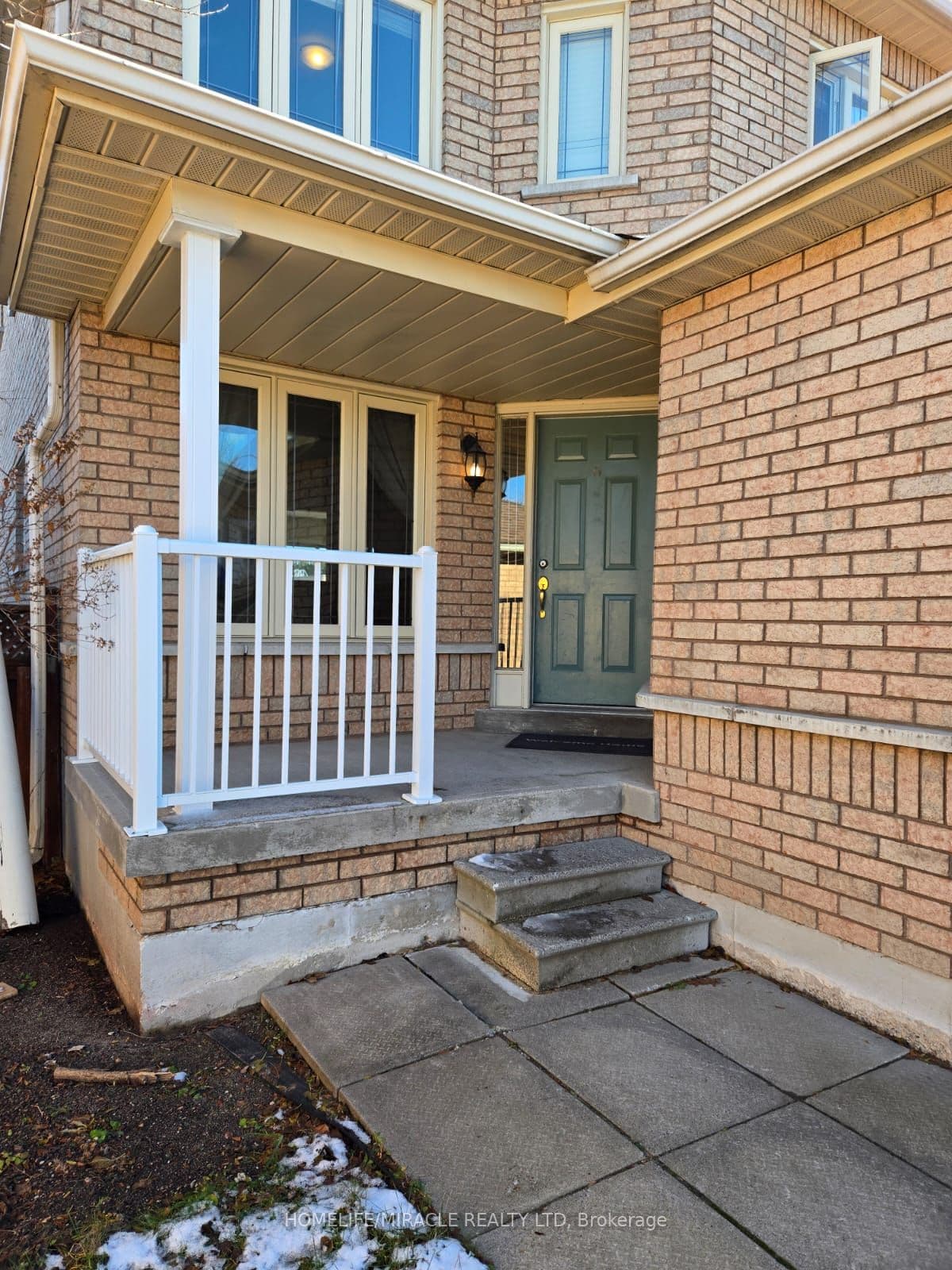 29 Nicholson Drive — photograph 3