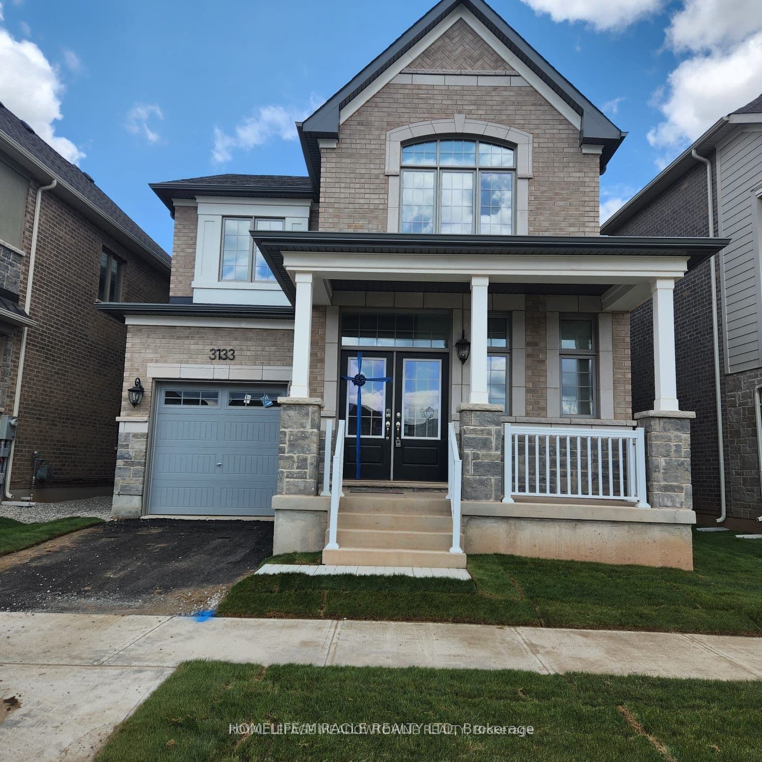 3133 Moss Gardens, Oakville