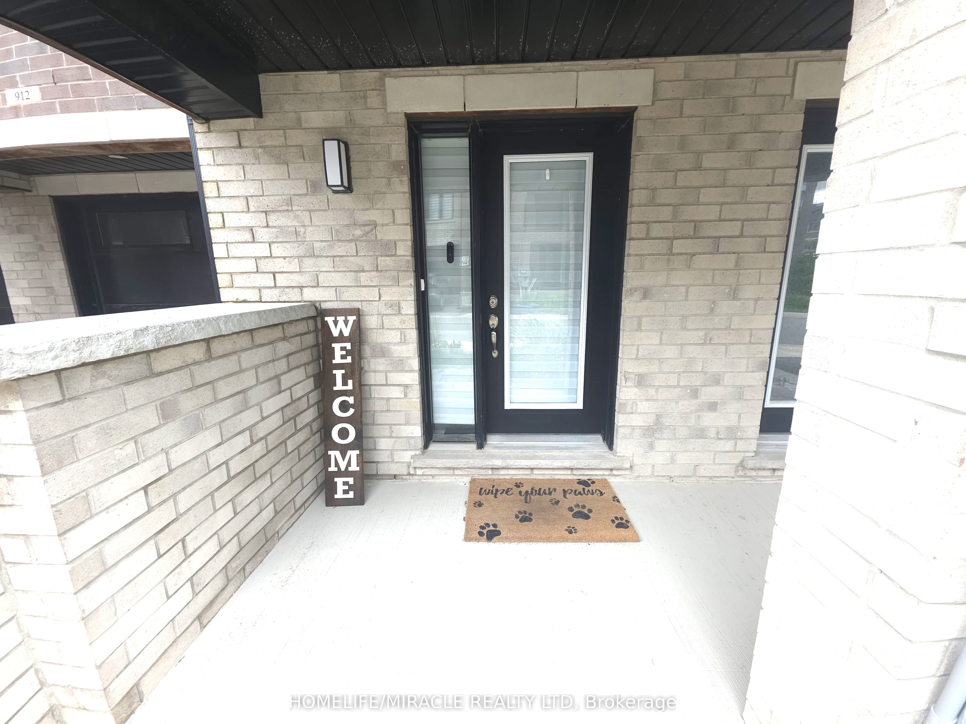 585 Colborne Street #912 — photograph 4