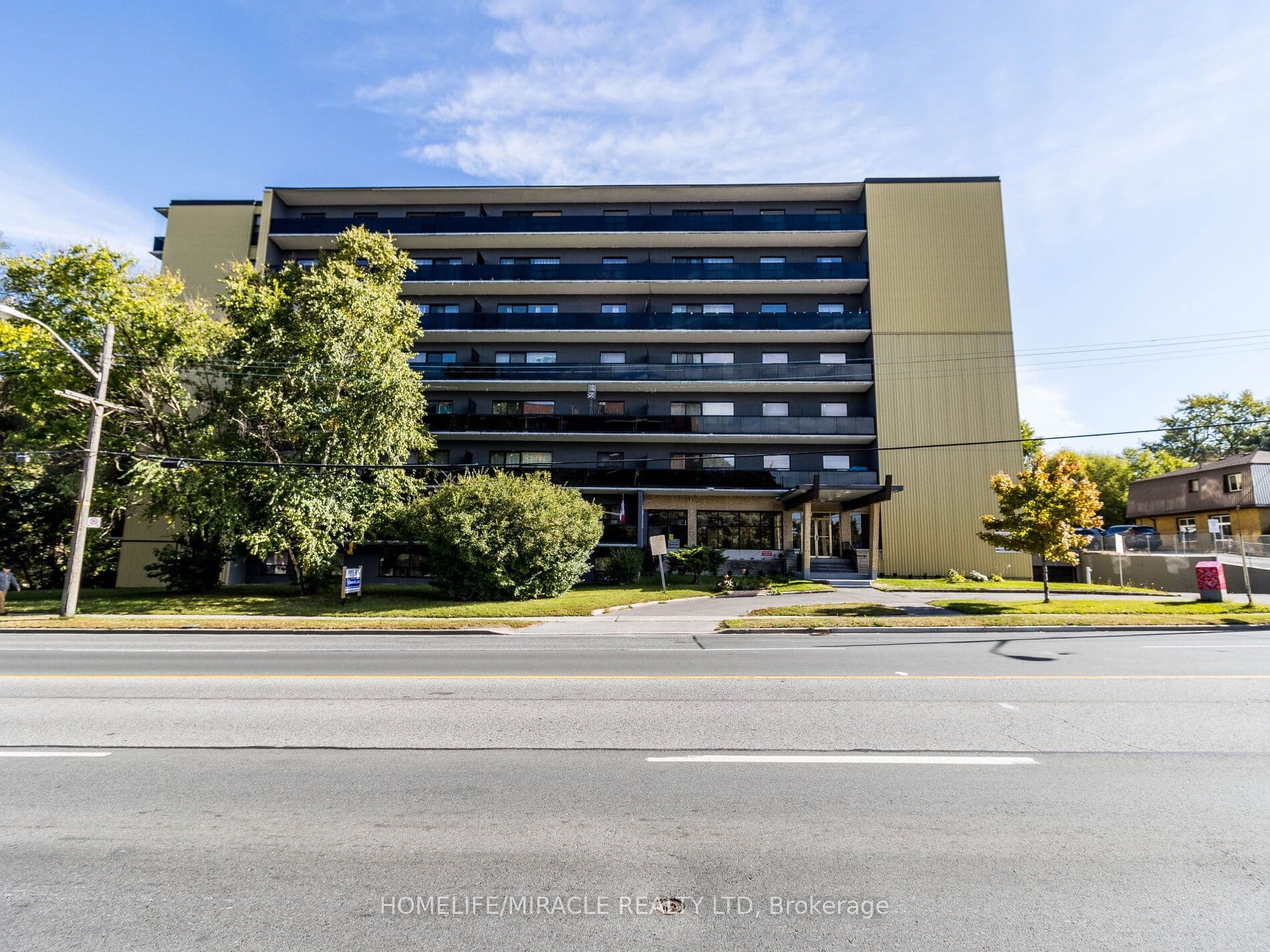 1651 Victoria Pk Avenue #705 — featured photograph