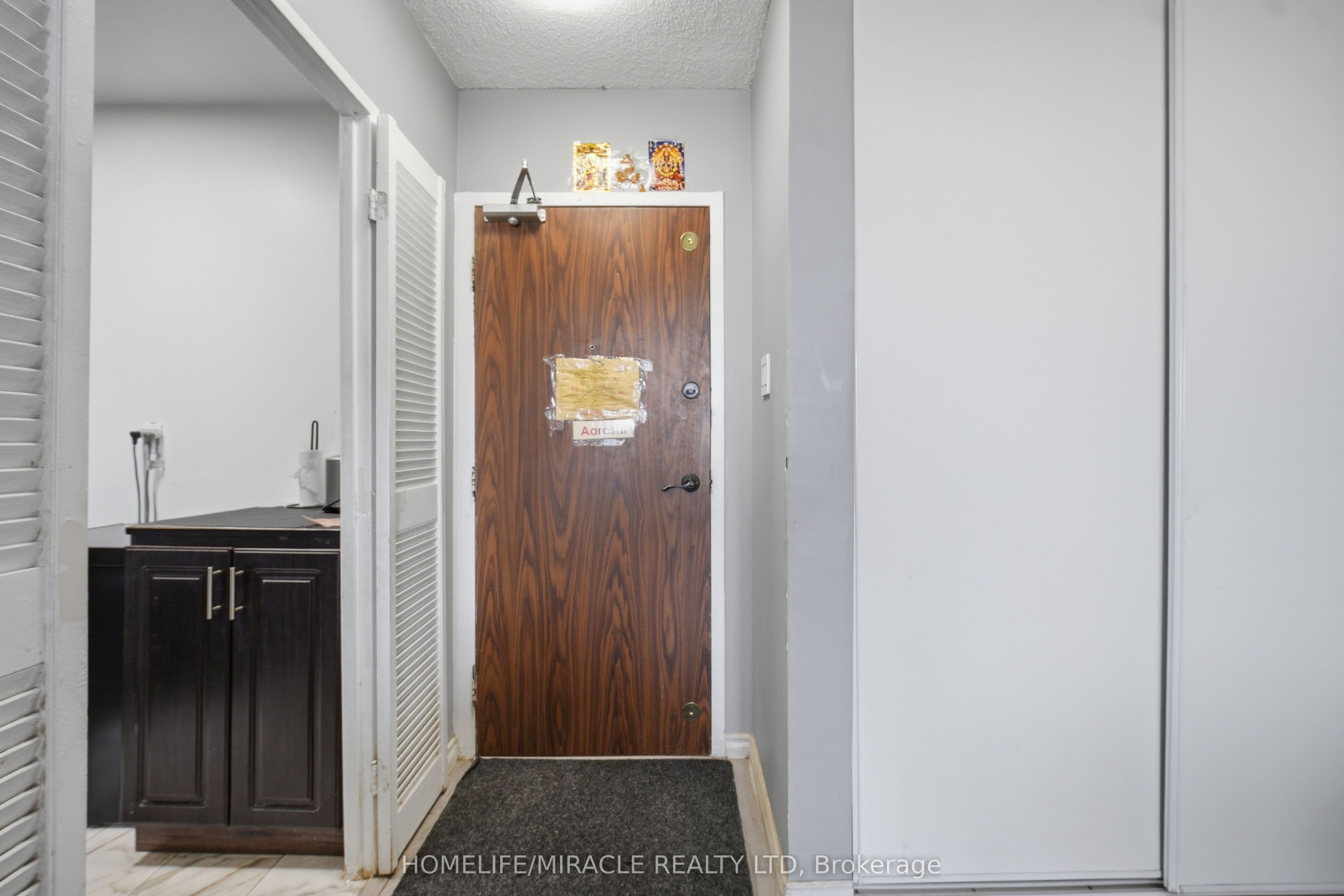 301 Prudential Drive #701 — photograph 4