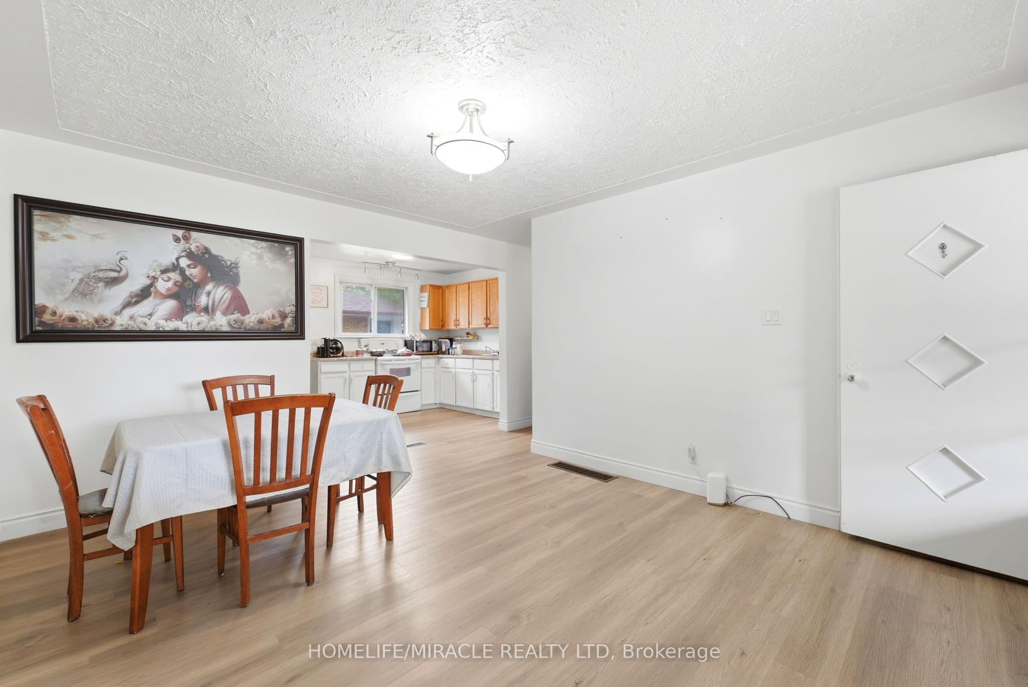 159 Montebello Drive — photograph 4