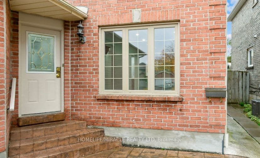 204 Delaney Drive #Basement — photograph 3