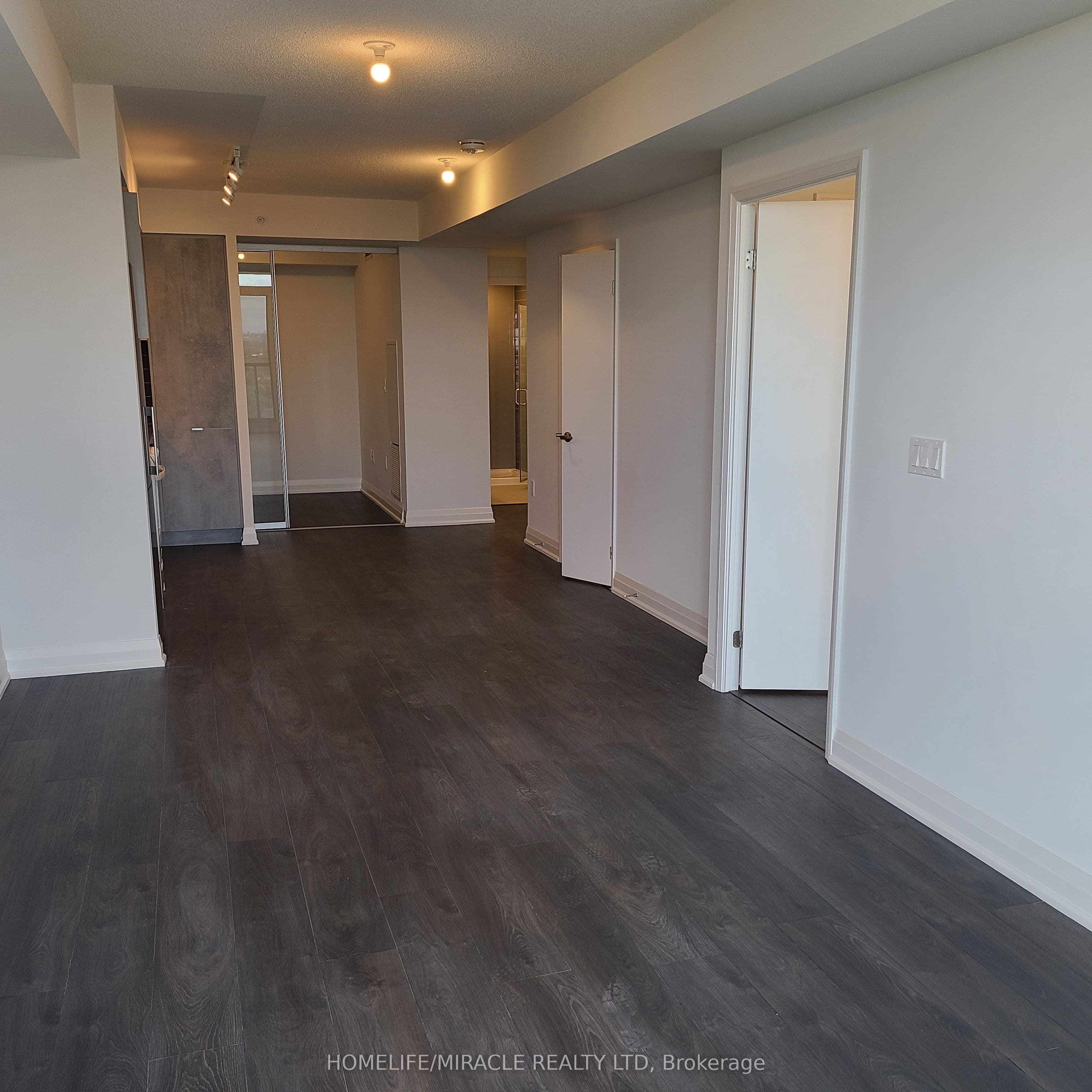 30 Gibbs Road #2406 — photograph 3